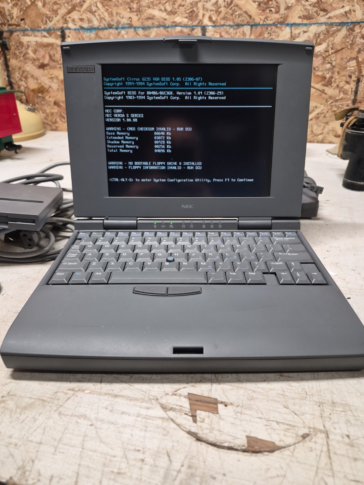 NEC Versa S/33.  Pc-120-11201 Laptop