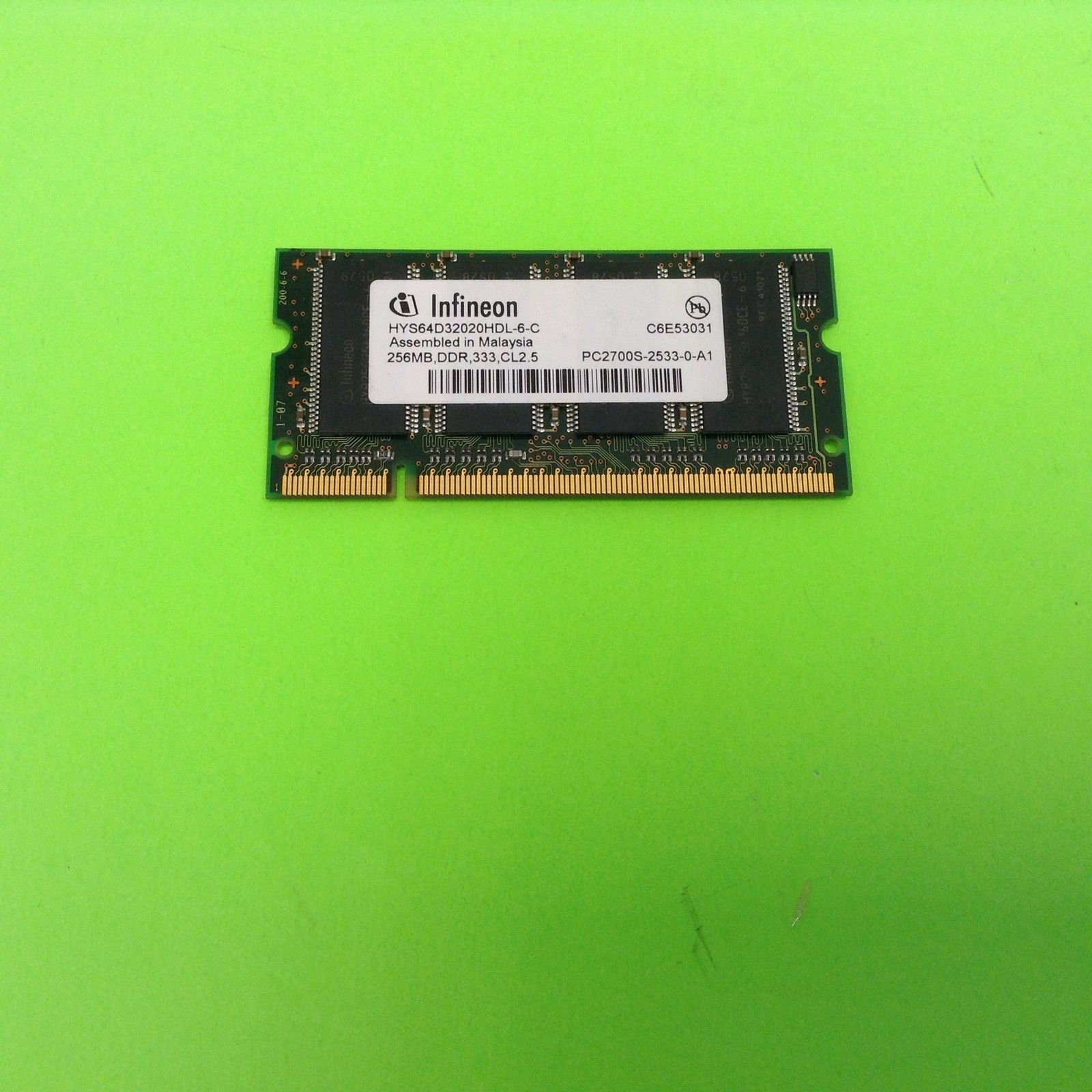 Infineon HYS64D32020HDL-6-C 256MB DDR-333 (PC-2700) PC-2700S Random Access Memo