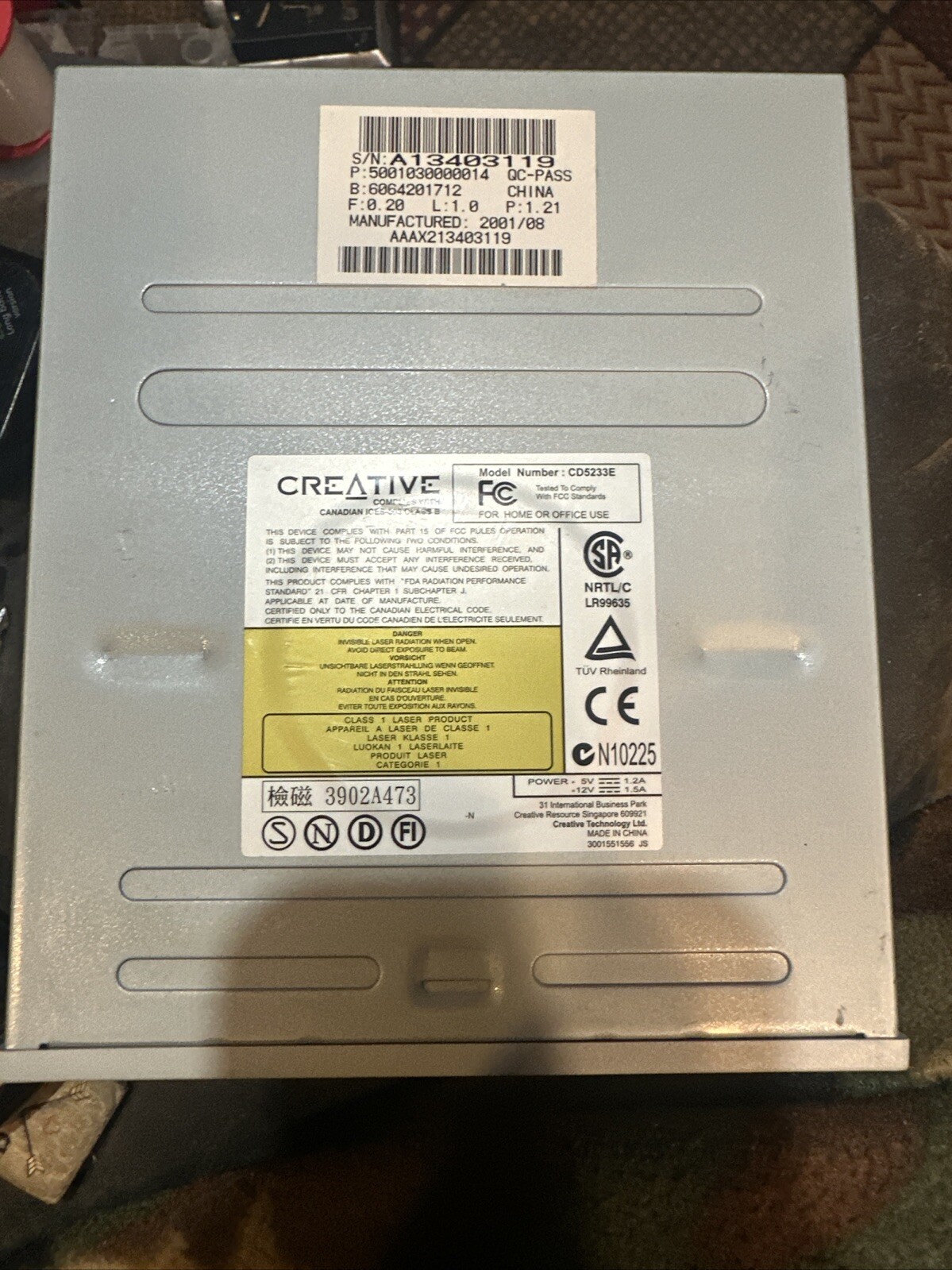 Creative - 2000/08 - CD5233E - 52X - Cd Drive