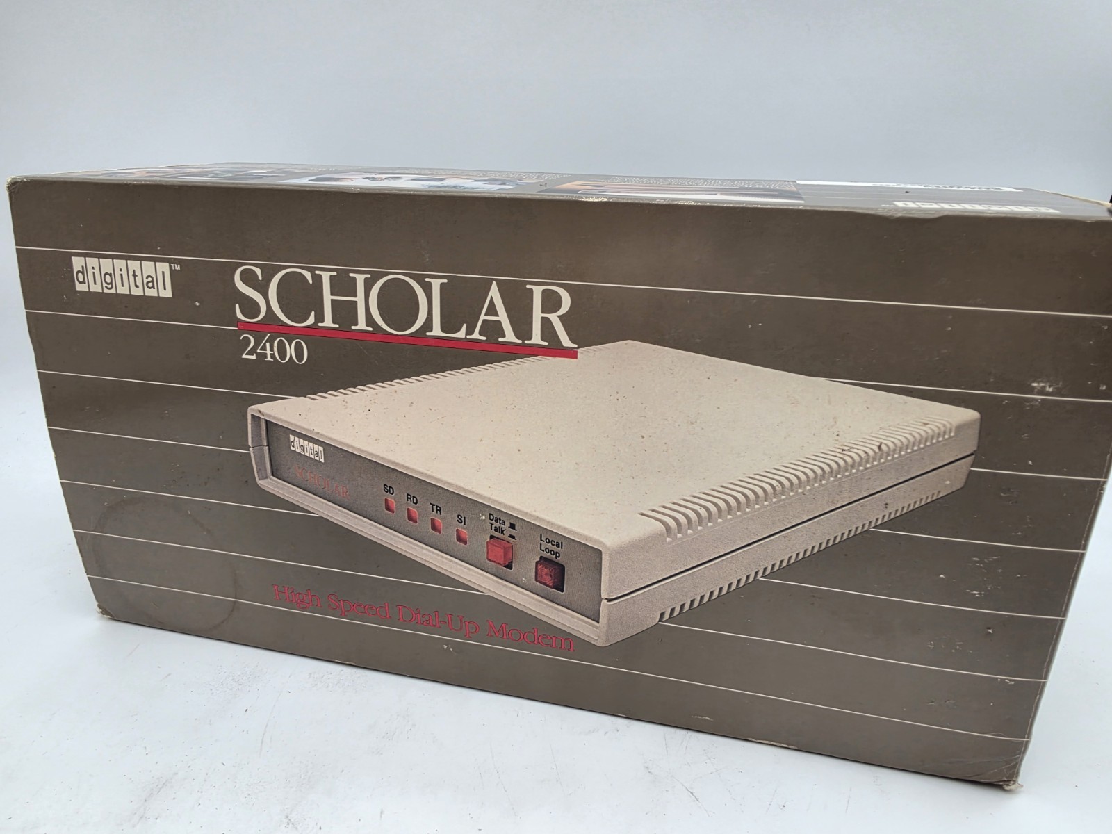 1984 Digital Equipment Corporation DEC Scholar 2400 Modem