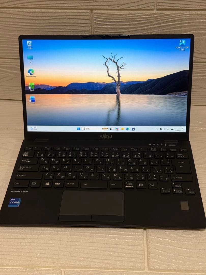 Fujitsu Lifebook U9311/F Core i7-1185G7 Iris Xe 16GB SSD 256GB 13.3" FHD Win 11