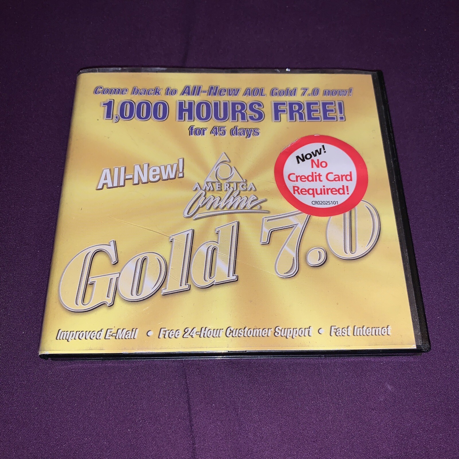 America Online Gold 7.0 CD-ROM 1,000 Hours Free Unknown Use