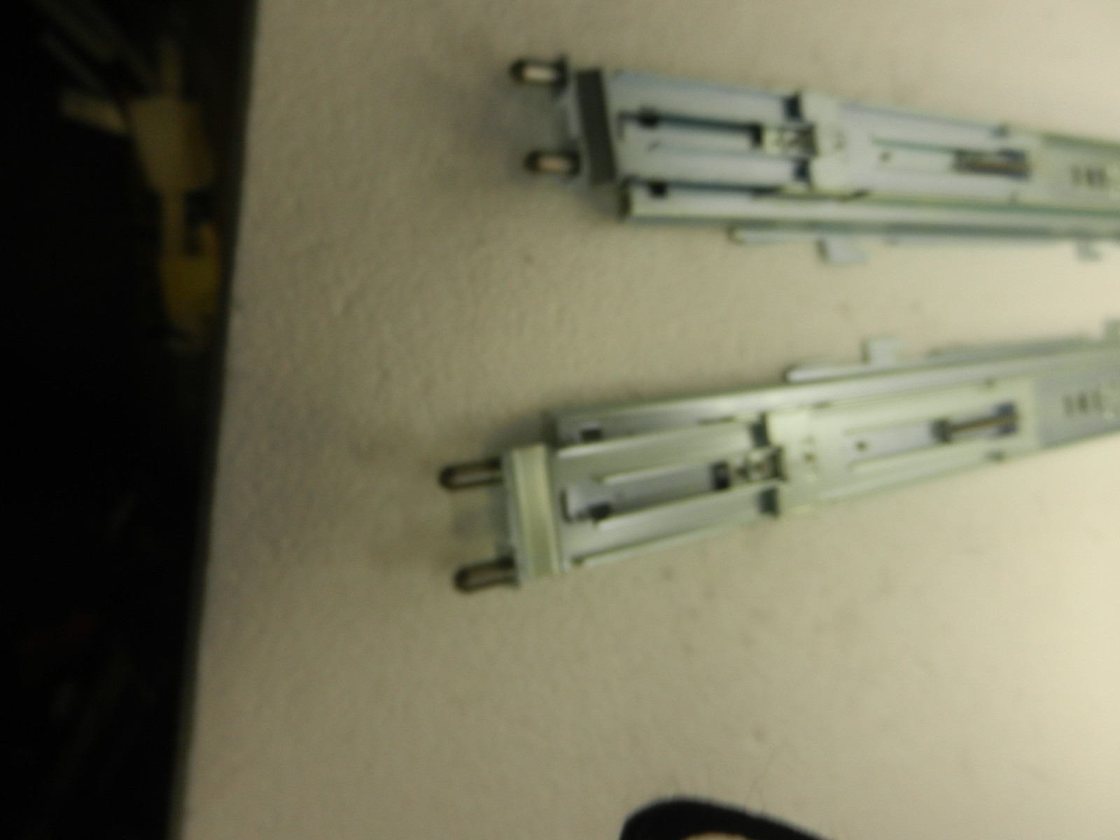 Fujitsu Primergy TX300 S5 2U Rackmount Rail Kit RMK-RACKCDU-V3 A3C40091864
