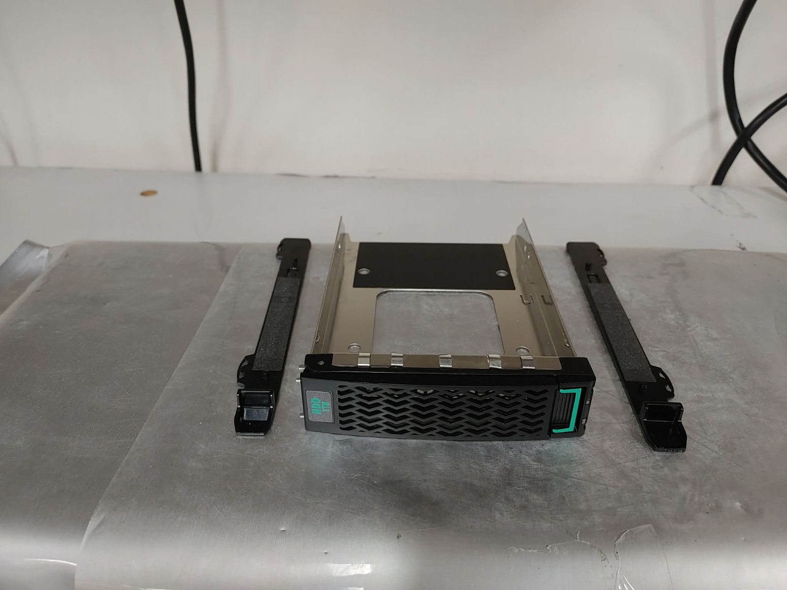 lot 21 HP Nimble Storage 3.5" SAS Hard Drive Tray Caddy Sled HF20 HF40 HF60 ES3