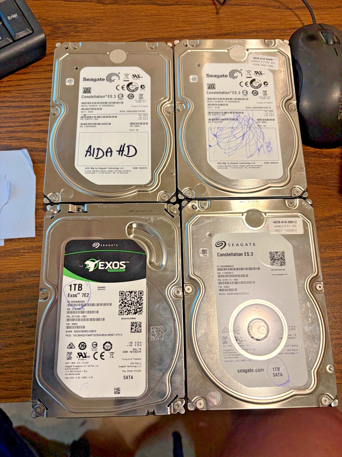 LOT OF 4 Seagate SATA 1TB 3.5" HD/ (3 Constellation ES.3 & 1 EXOS ENTERPRISE)