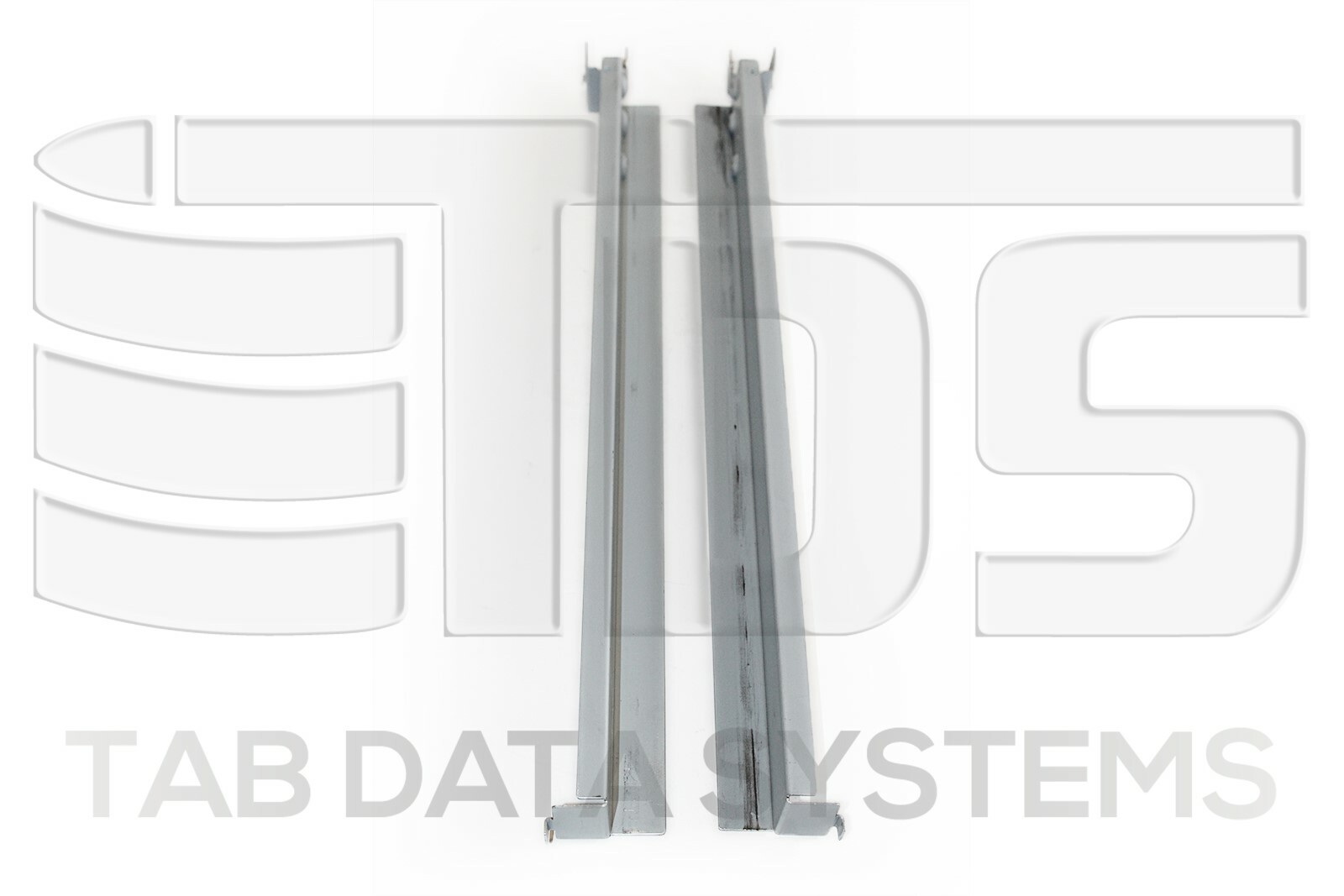 NetApp X8783A-R6 111-00595 111-00596 Fixed Railkit for DS2246 DS4243 DS4246 FAS