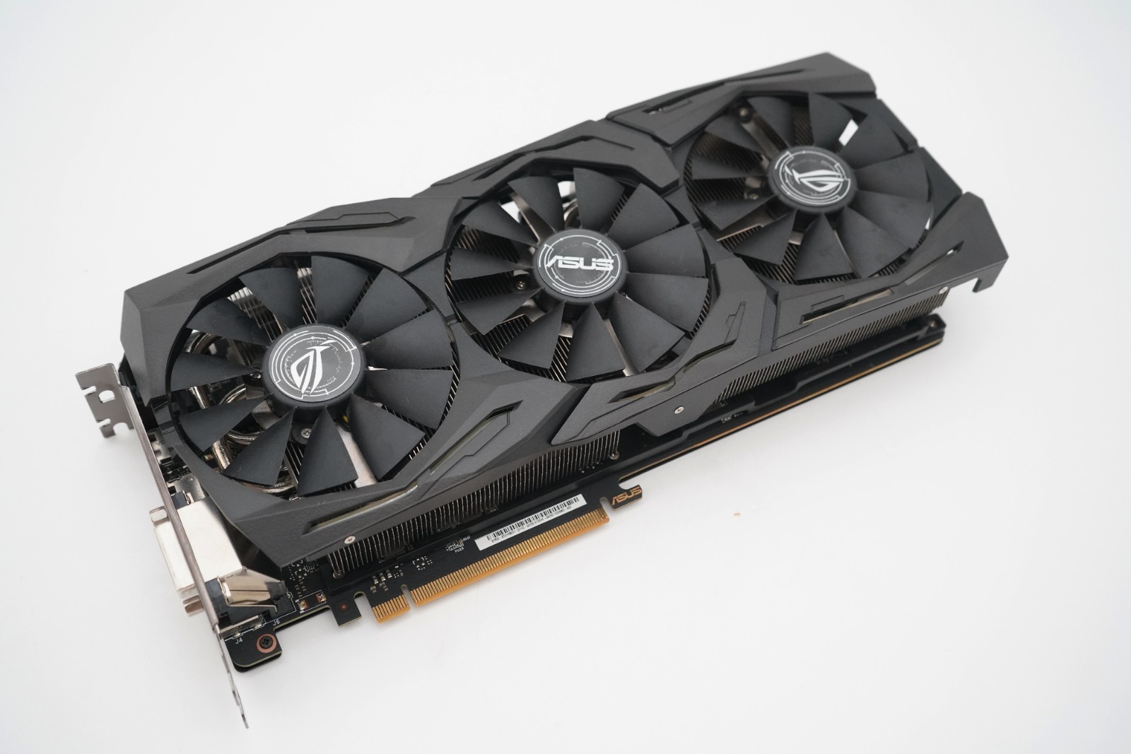 ASUS ROG Strix NVIDIA GeForce GTX 1080Ti 11GB GDDR5X OC Gaming Graphics Card