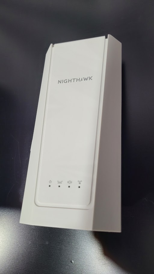 NETGEAR EXS27 WiFi 7 Range Extender BE5000 Dual-Band Mesh No Power Adapter