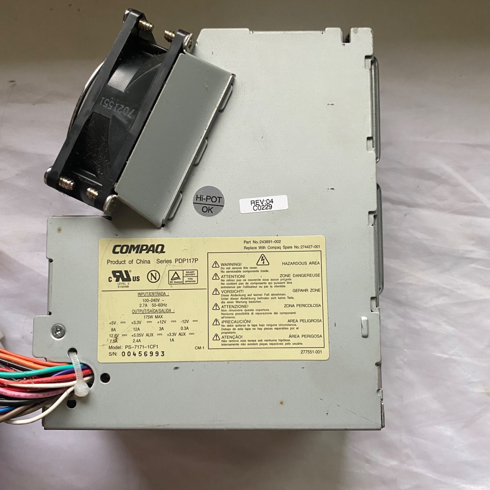 Compaq Series PDP117P 175 W MAX International Computer Power Supply