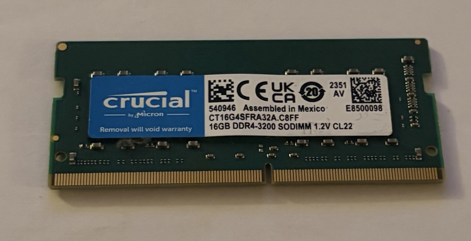 Crucial 16GB DDR4 3200MHz SODIMM Laptop RAM Memory Module CT16G4SFRA32A.C8FF