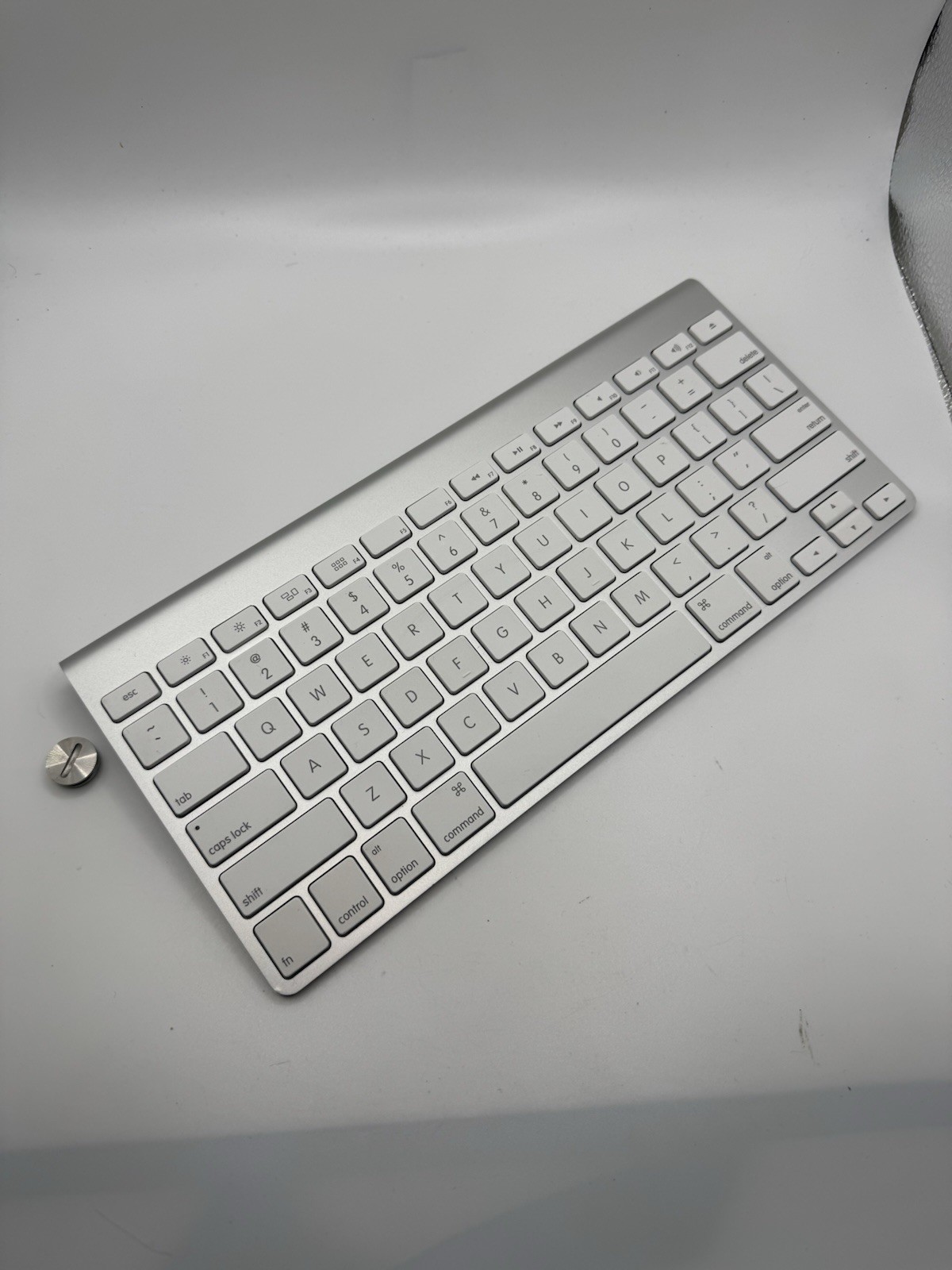 GENUINE Apple Wireless Bluetooth Keyboard A1314 Mac Aluminium 