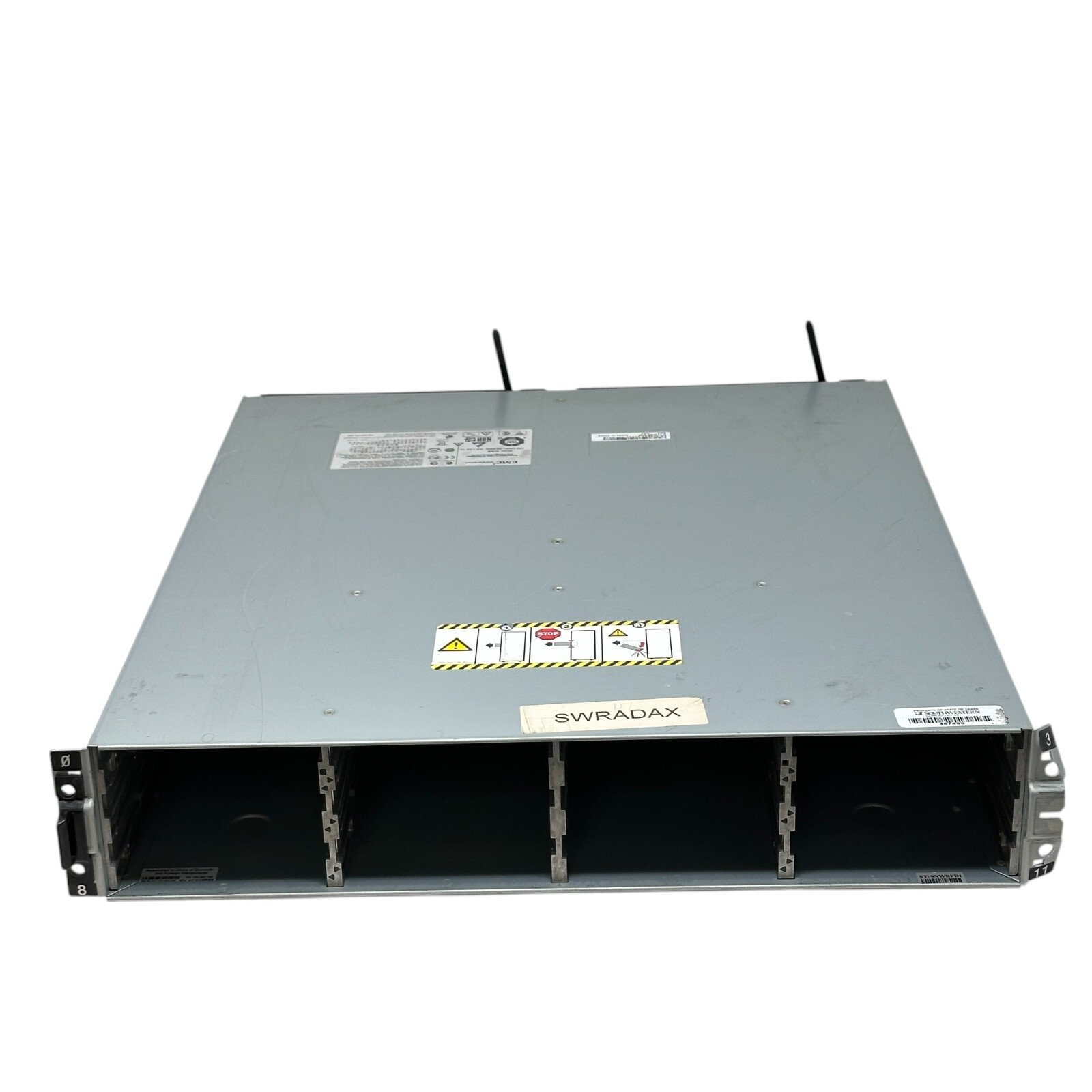 EMC CAE / 0FX984 – AX4-5 DAE 12-Bay 2U SAS Enclosure w/(2) 100-562-113 LCC