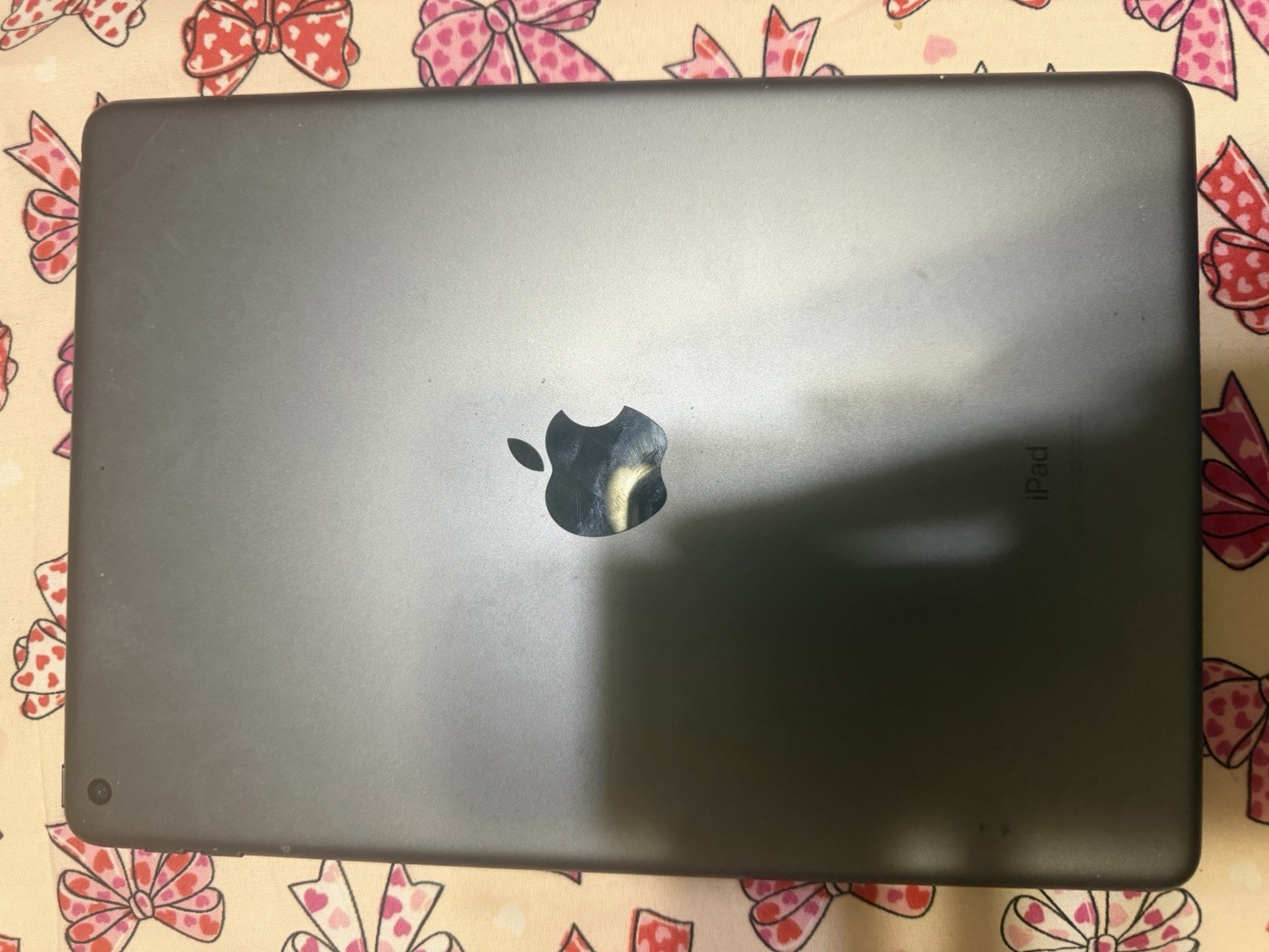 Apple iPad Tablet Gray Black Color Options Sleek Design Portable Device