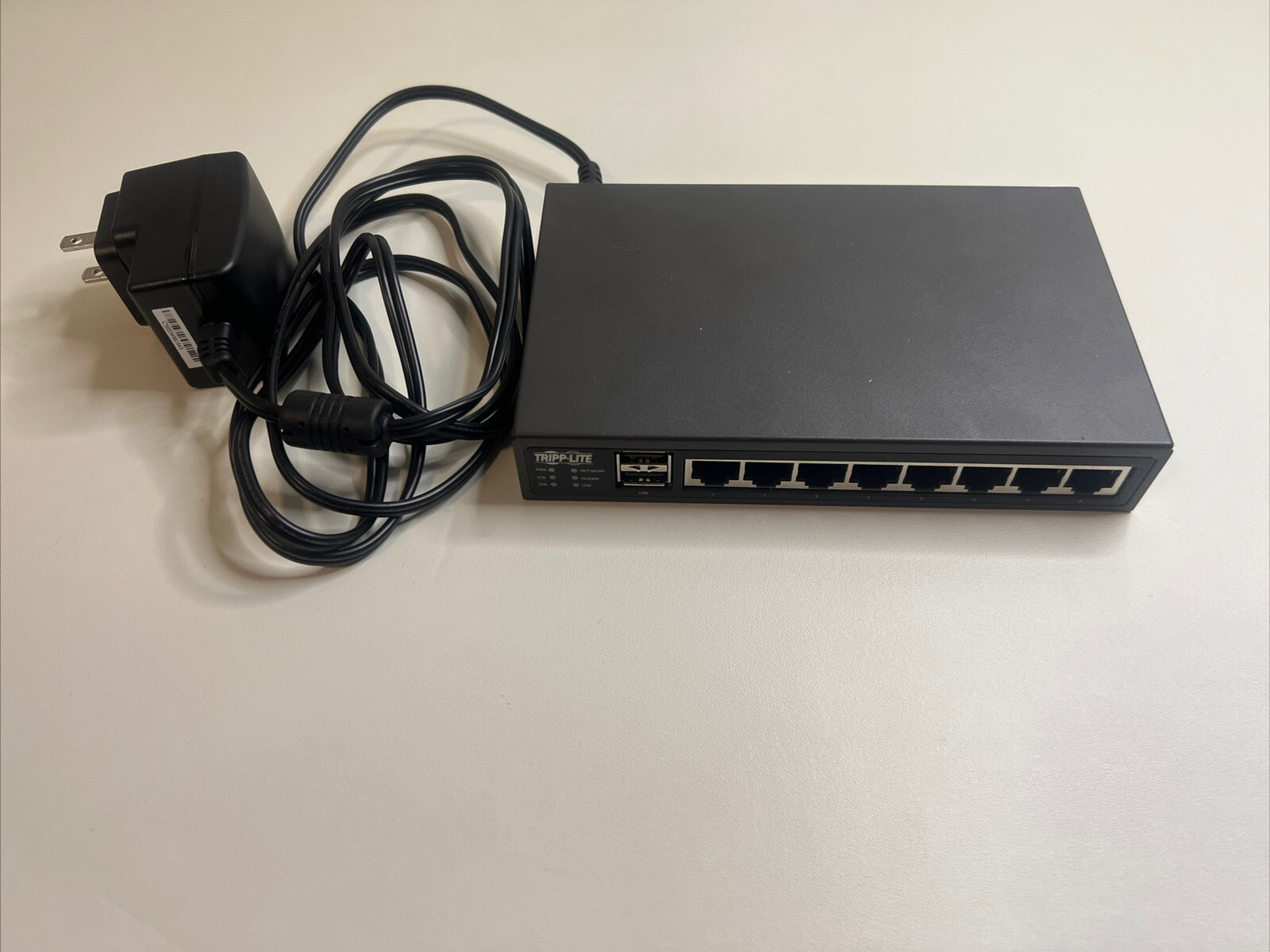TRIPP LITE B094-008-2E-M-F Console Server,8-Port,Terminal