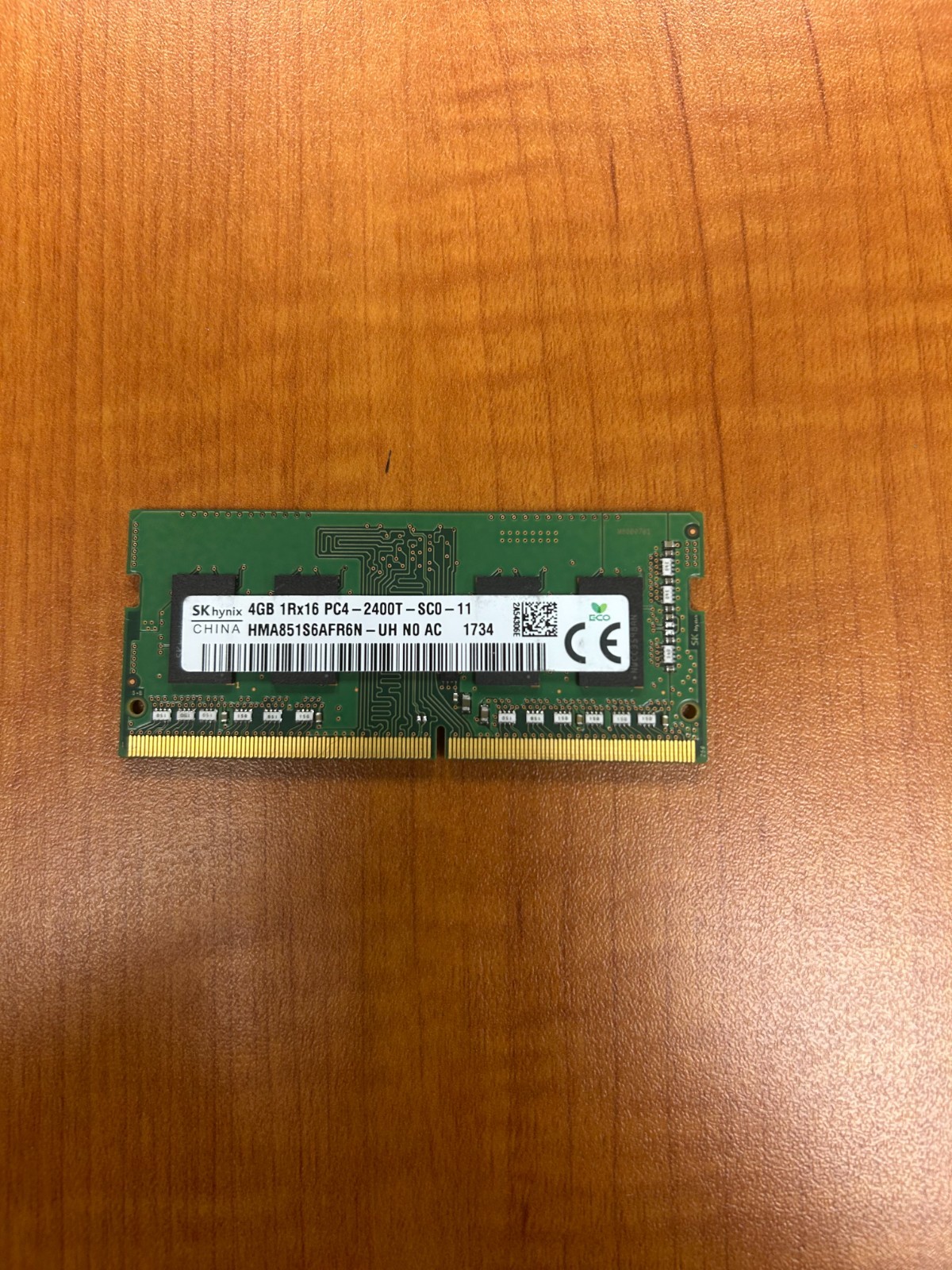 LOT OF 2 SK HYNIX 4GB MEMORY MODULES