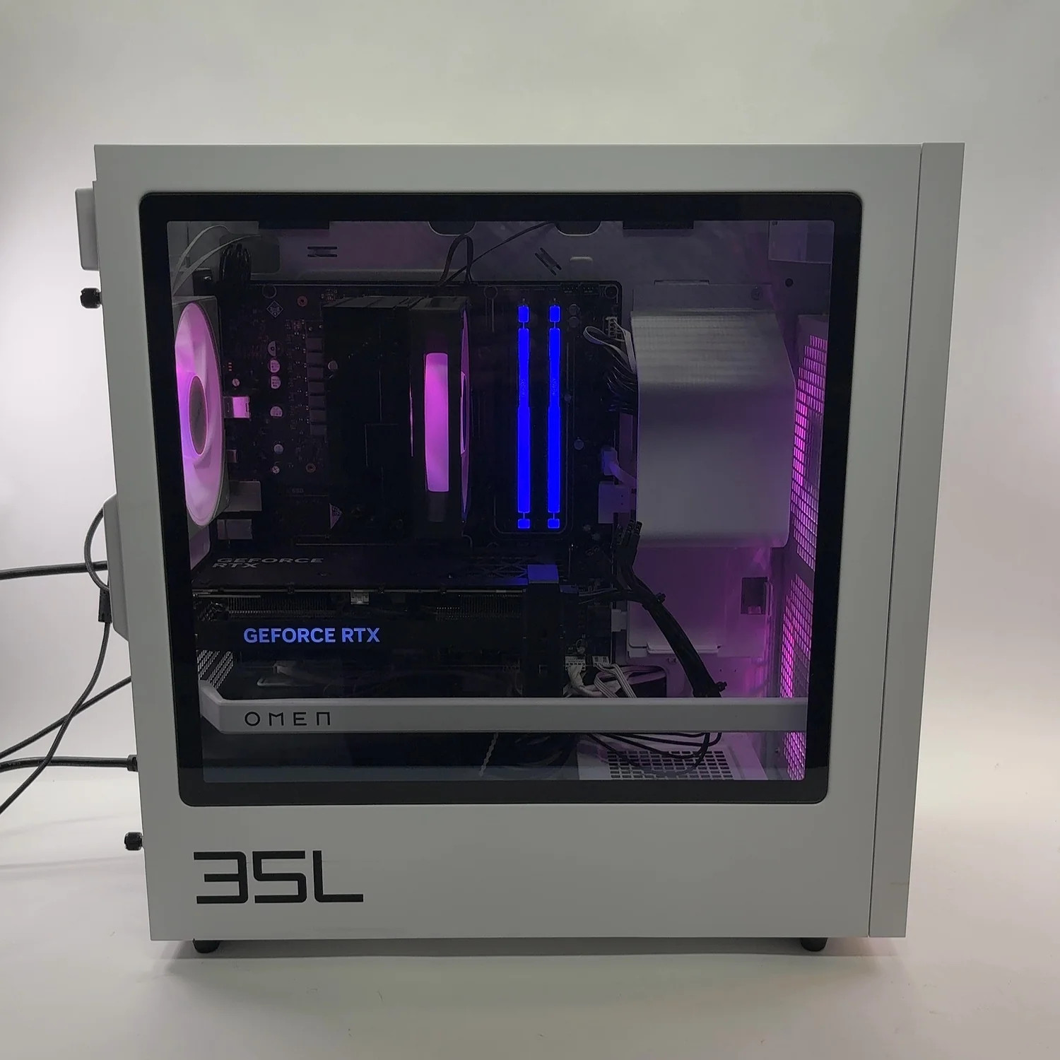 HP Omen 35L Custom PC Ryzen 7 8700G 4.20GHz 16GB RAM 1TB HP GeForce RTX 4060 Ti