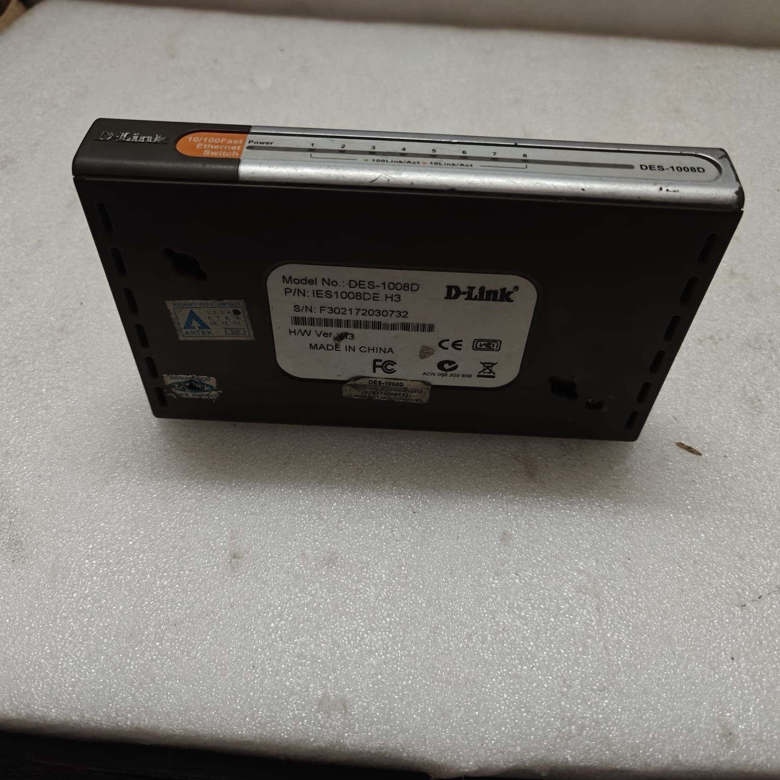 D-LINK 10/100FAST ETHERNET SWITCH DES-1008D