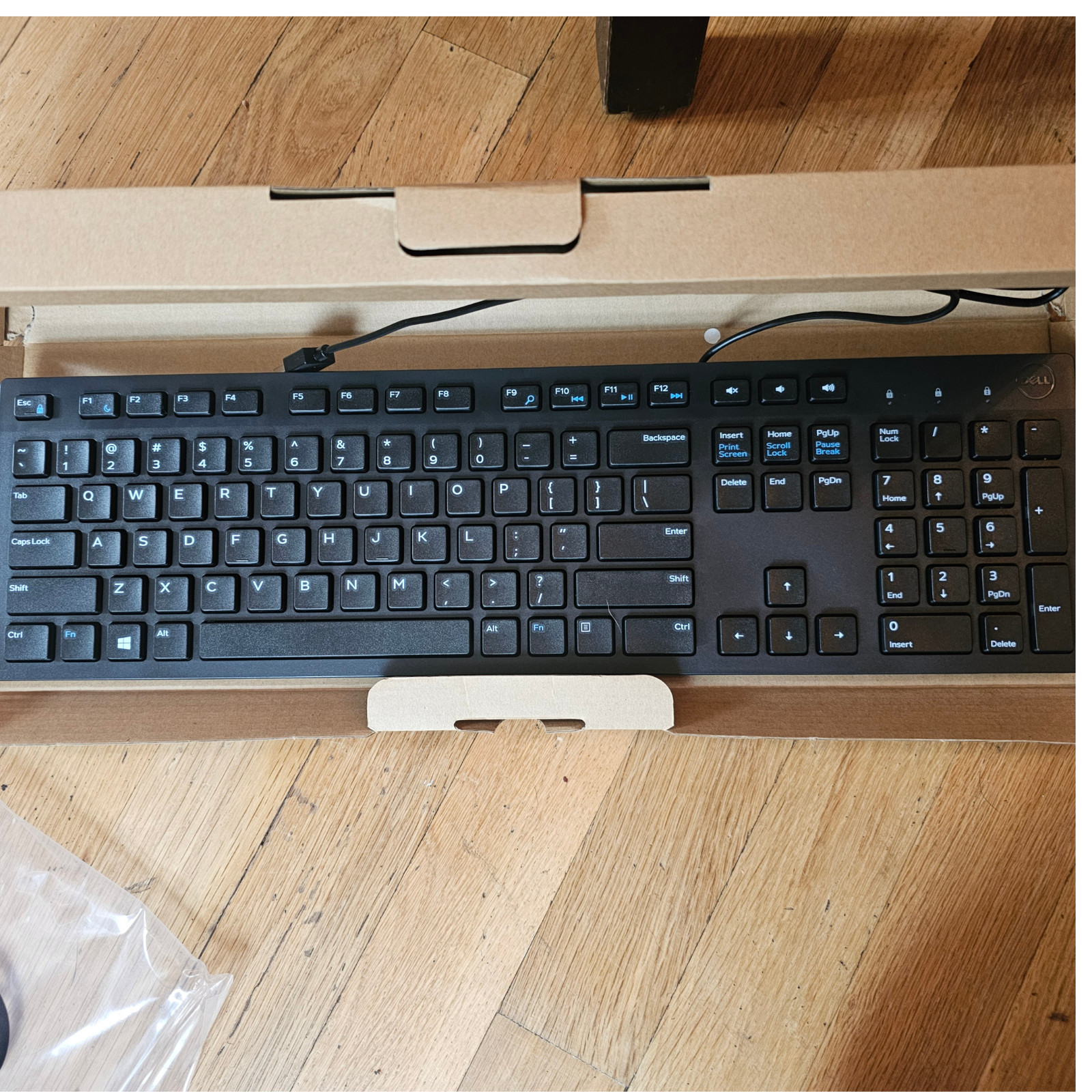 Dell KB216d Wired USB Keyboard Black English QWERTY Layout Brand New
