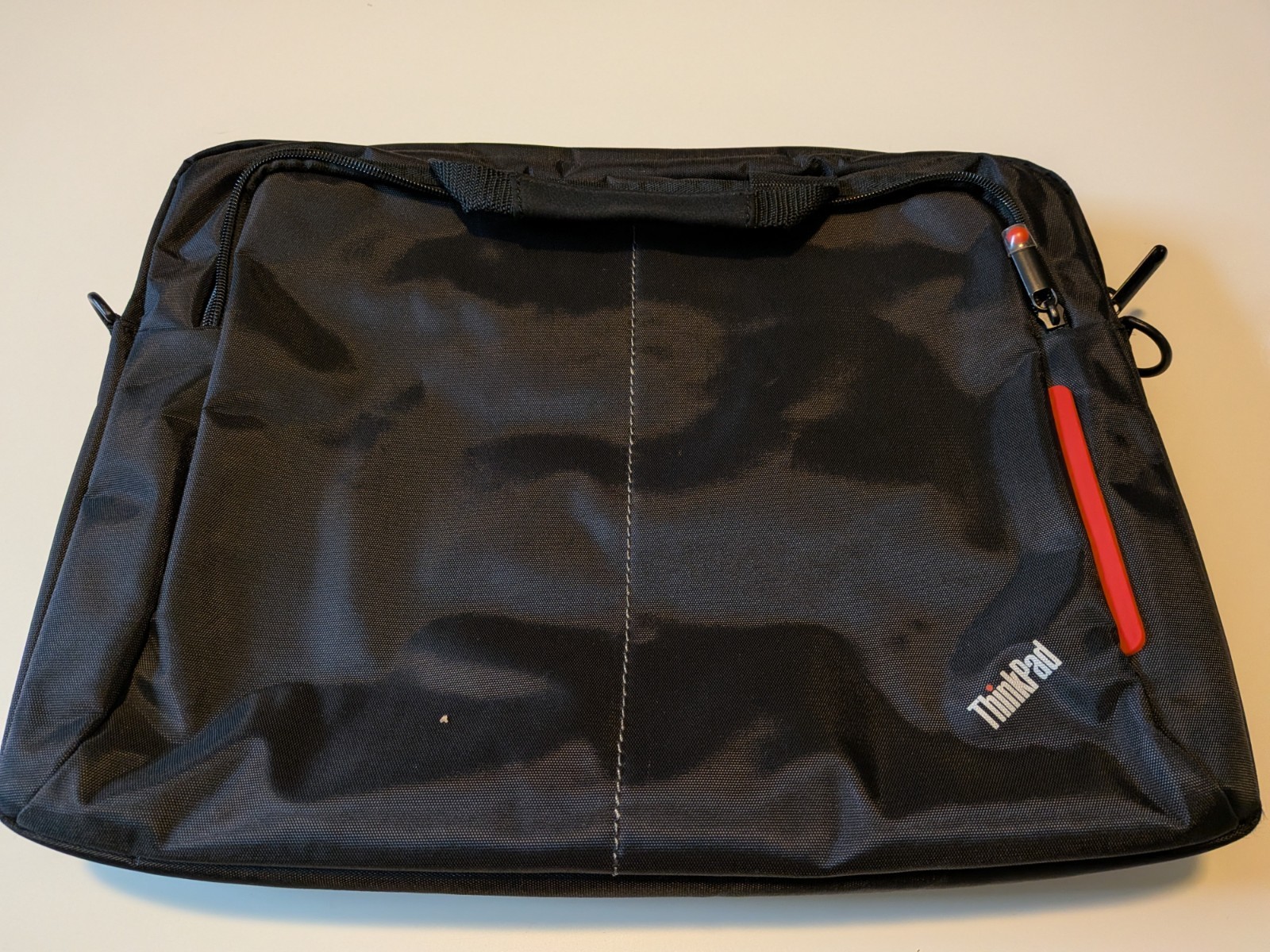 Lenovo ThinkPad Essential Top Load Case Laptop Bag Color Black