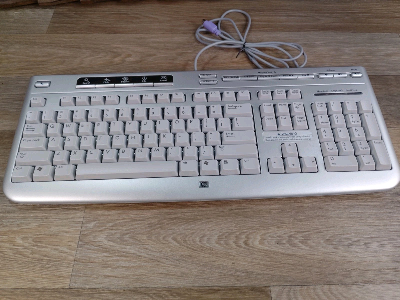 HP Silver Keyboard- Model KB-0602- Wired PS/2 Excellent Condition 