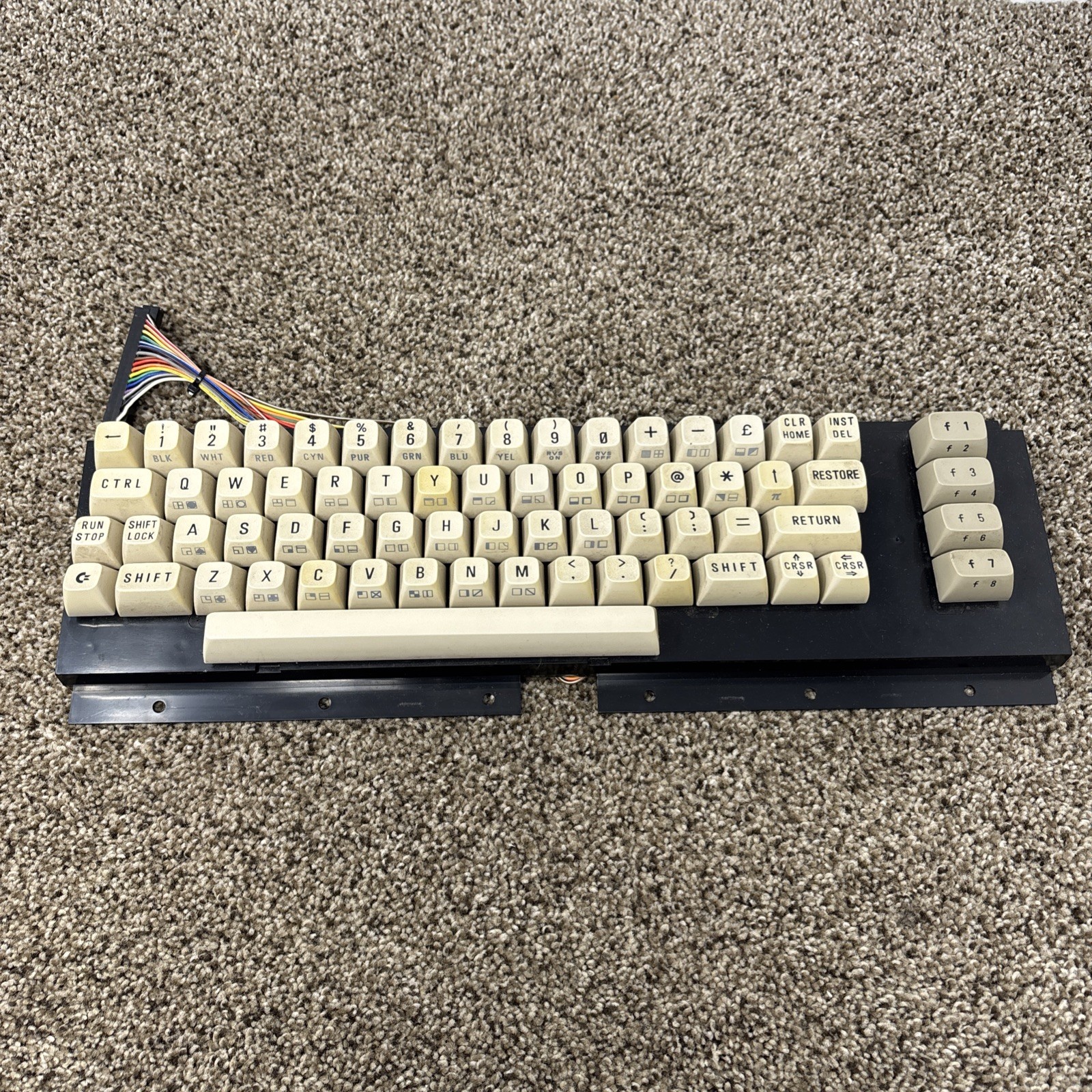 Commodore 64 64c Vic 20 Replacement Keyboard Only Complete Tested