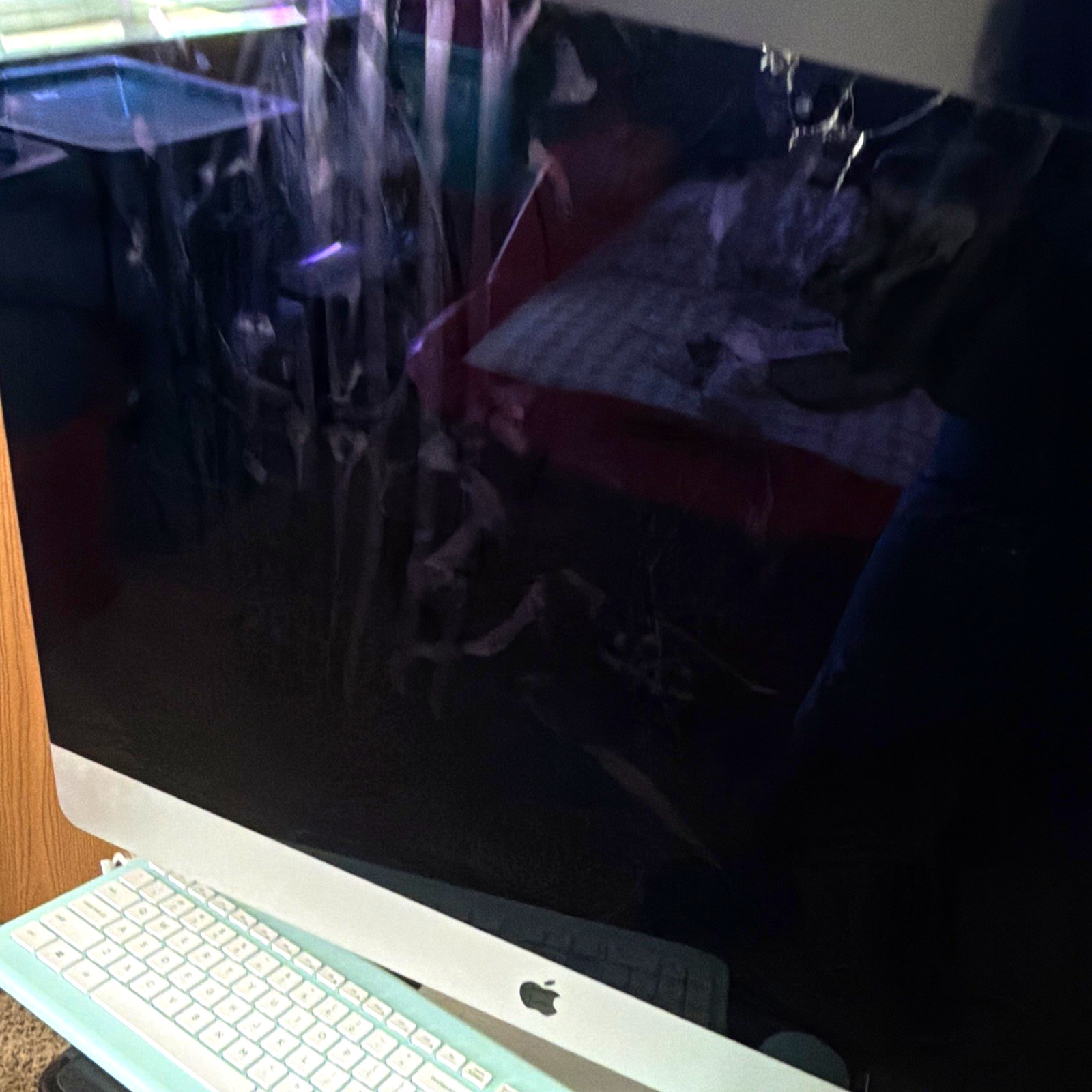Apple iMac Series All-in-One Desktop Computer, All-In-One Form Factor