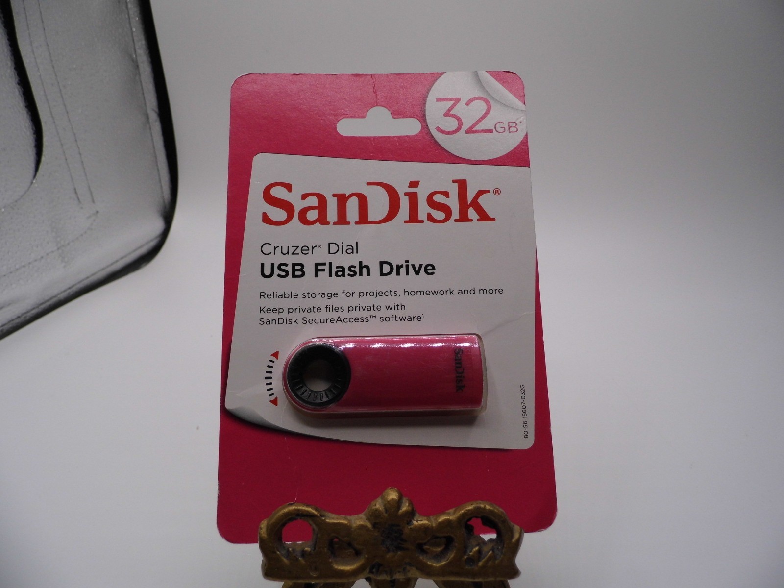 SanDisk Cruzer Dial USB Flash Drive 32 GB