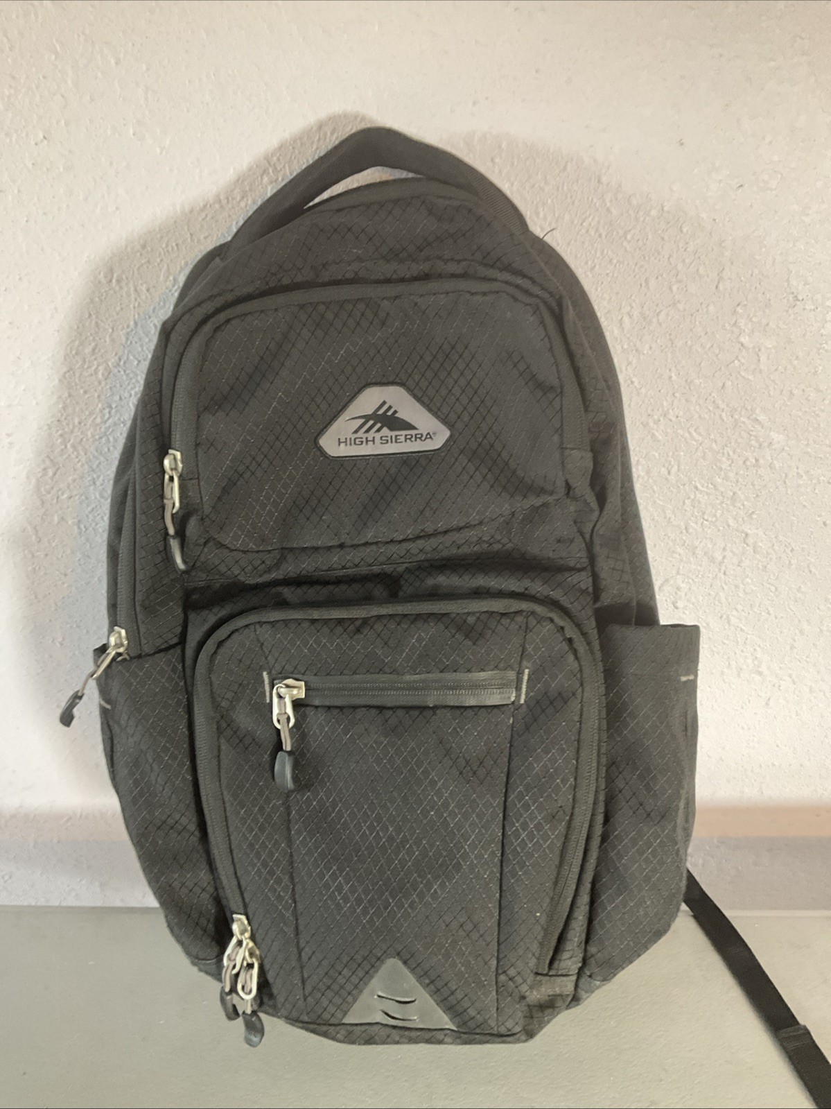 High Sierra Black 17” Laptop Backpack Padded Durable Water Resistant - EUC