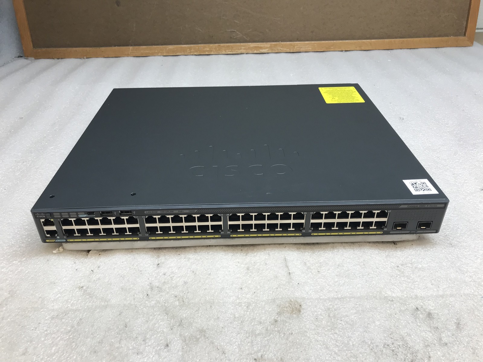 Cisco Catalyst 2960X WS-C2960X-48FPD-L 48-Port Gigabit Managed PoE+ Ethernet