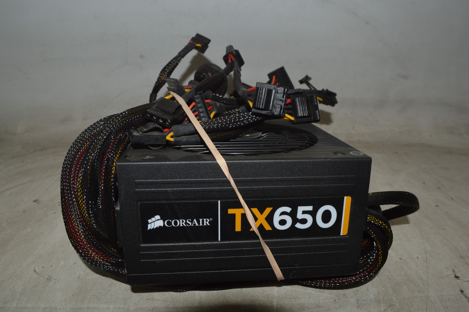 Corsair TX650 75-001315 650W ATX Desktop Power Supply
