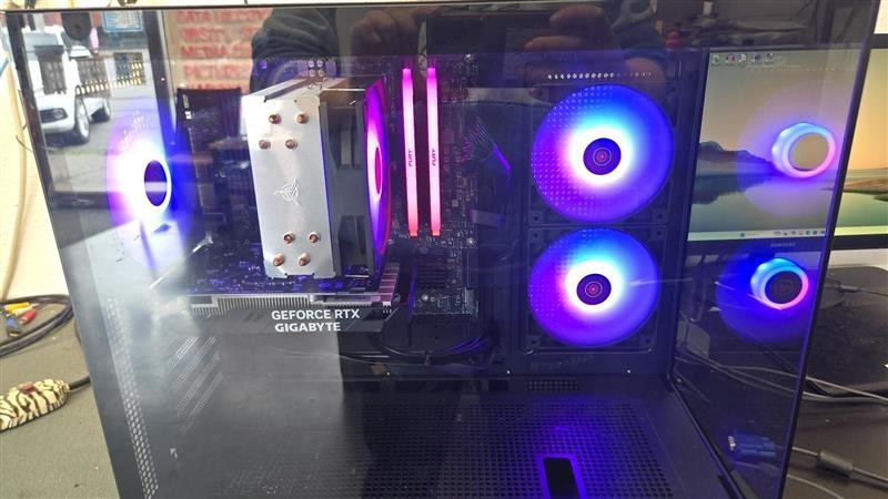 Skytech Azure 3 Plus | Ryzen 5 5500 | NVIDIA GeForce RTX 3050 | 32GB | 1TB NVMe