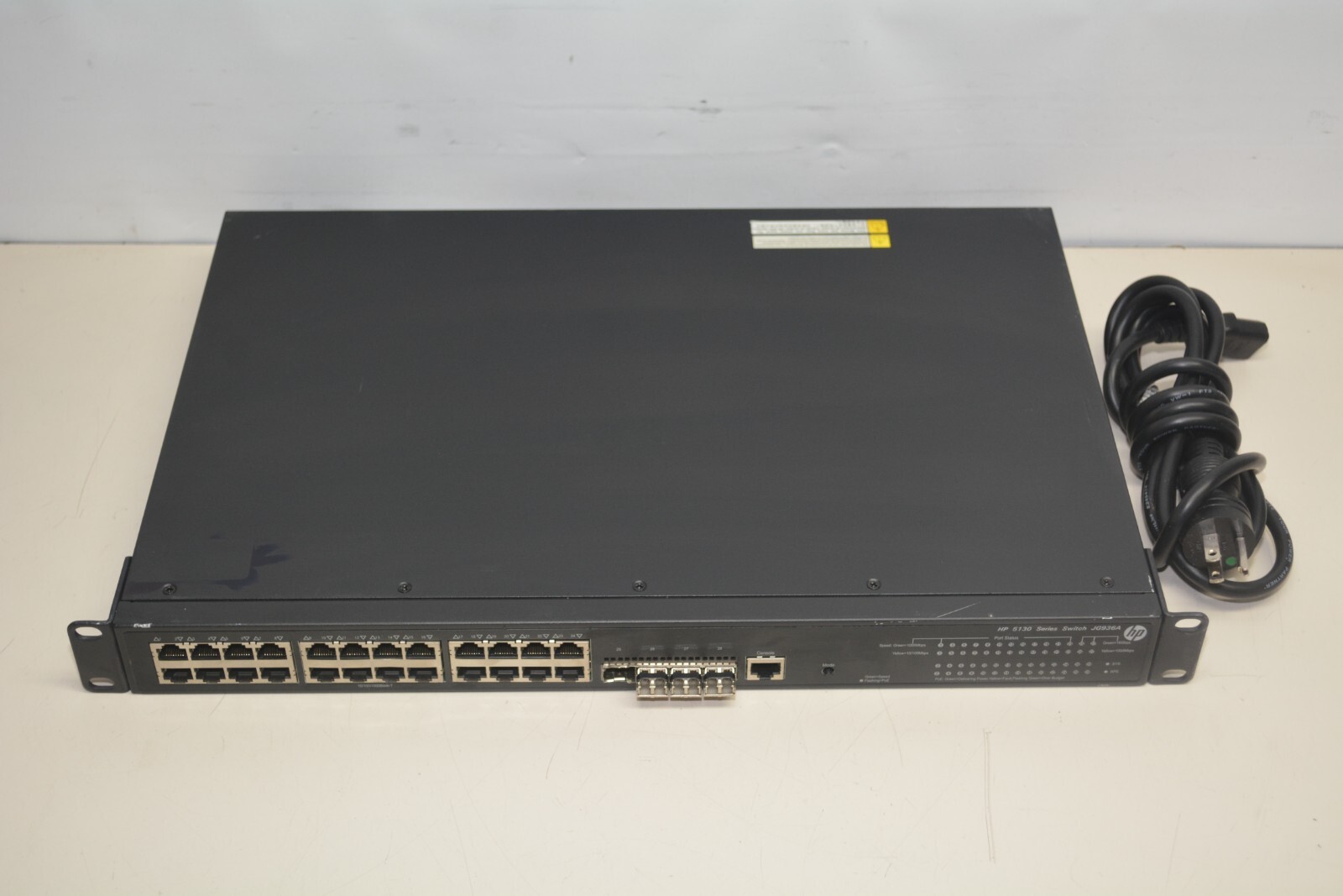 HP (HPE) JG936A Switch 5130-24G-PoE+ -4SFP+ EI Switch #W3214