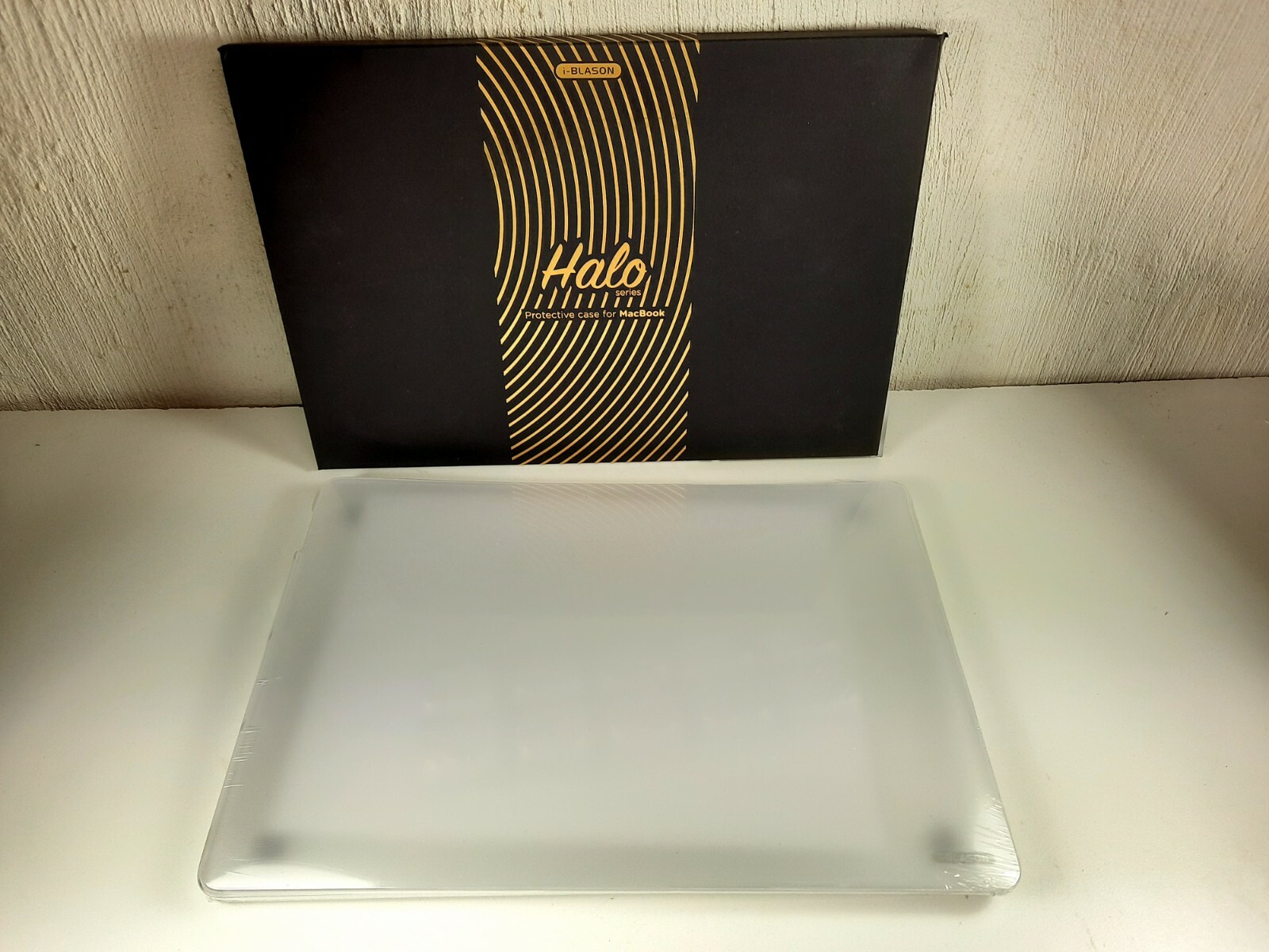 i-Blason Halo Slim MacBook Pro 16" 2019 Hard Shell Case Protective Cover Frost