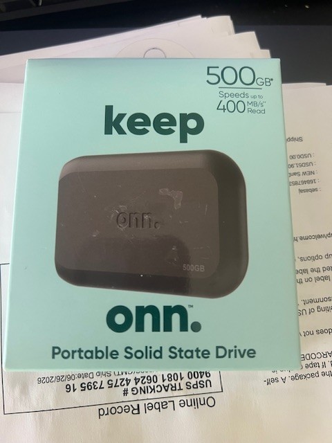 NEW Onn 500 GB 400MB/S Read Compact SSD Portable Solid State Drive