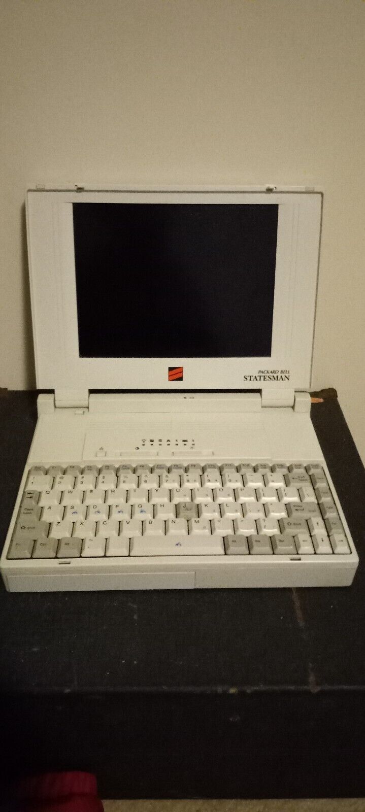 VINTAGE 1991 Packard Bell Statesman UNTESTED Laptop Computer 