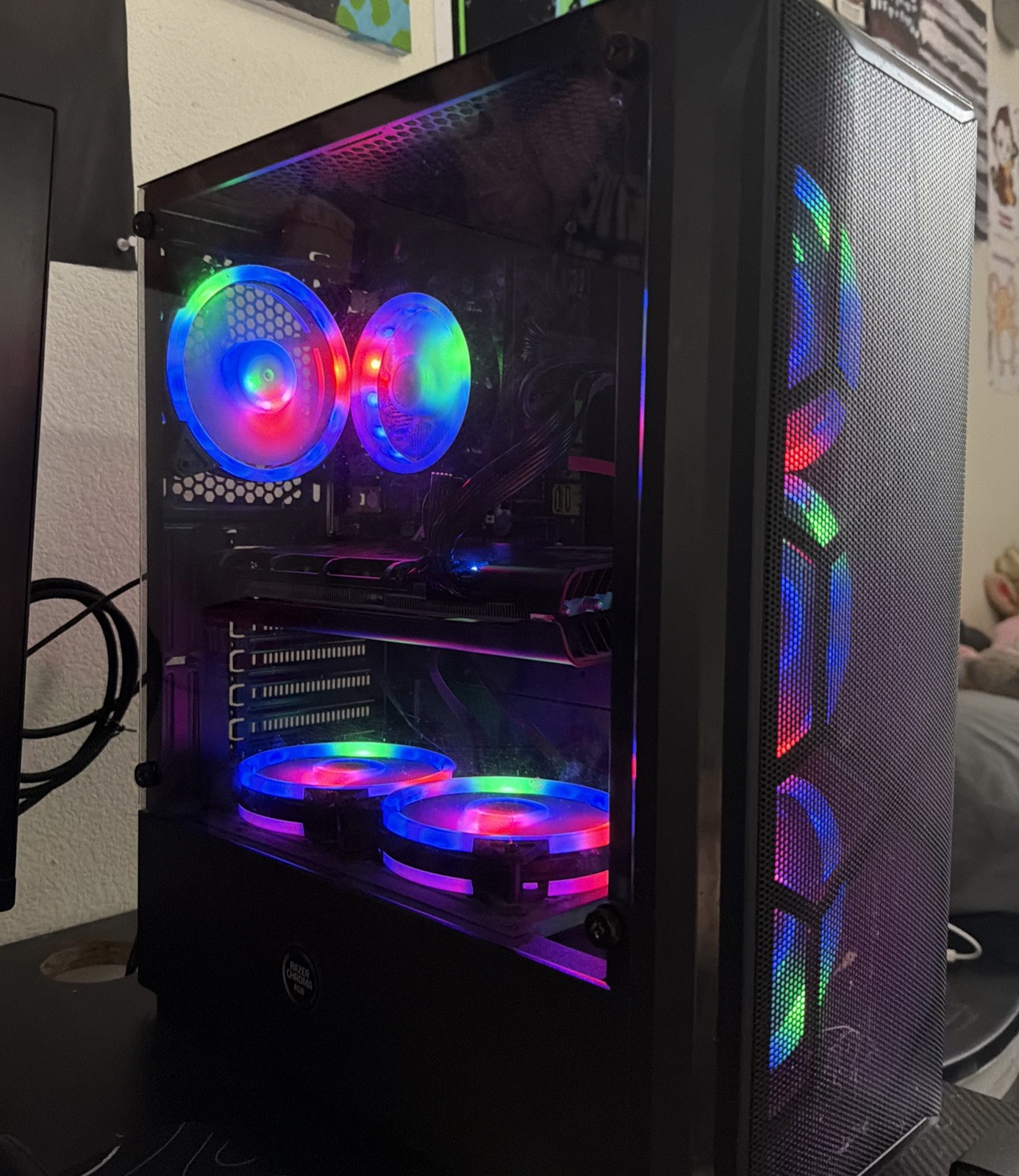 Intel core i5 4570 AMD RX 5700 16GB of DDR3 memory Stgaubron intel b85
