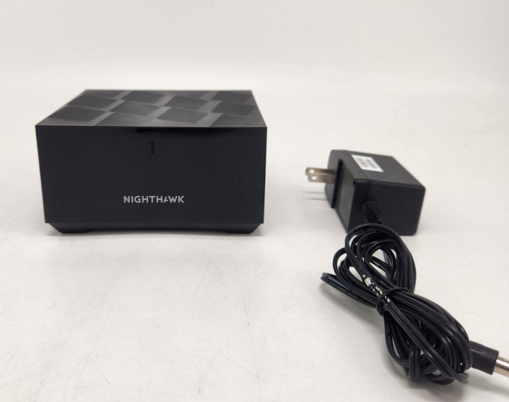 NETGEAR Nighthawk Home Mesh Wi-Fi 6 Add-on Satellite MS70 w/ Power Cord
