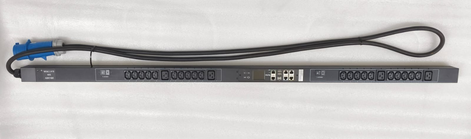 Raritan PX3-1493V Intelligent Rack PDU 32A 200-240V iX7 24-Outlets 0U Tested
