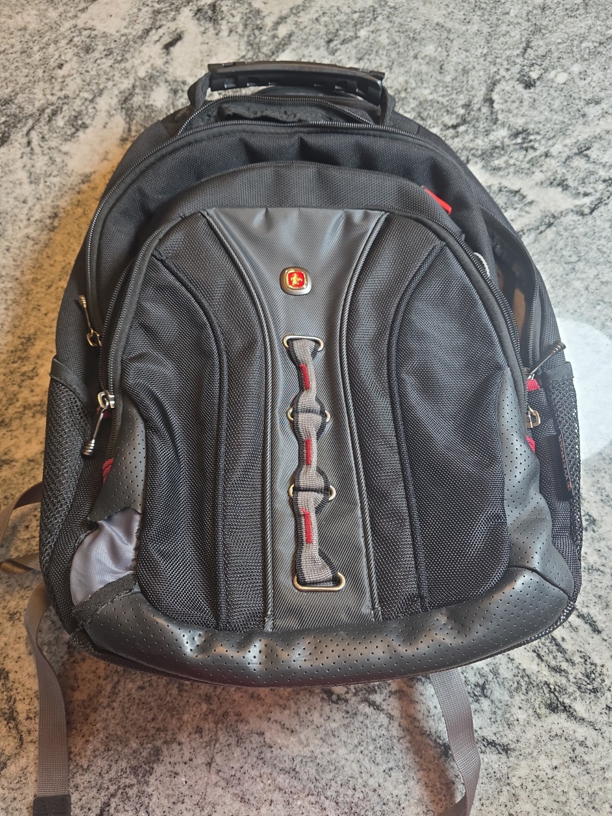 Wenger Legacy Notebook Backpack Swiss Gear Black Gray Laptop Carry On 18”