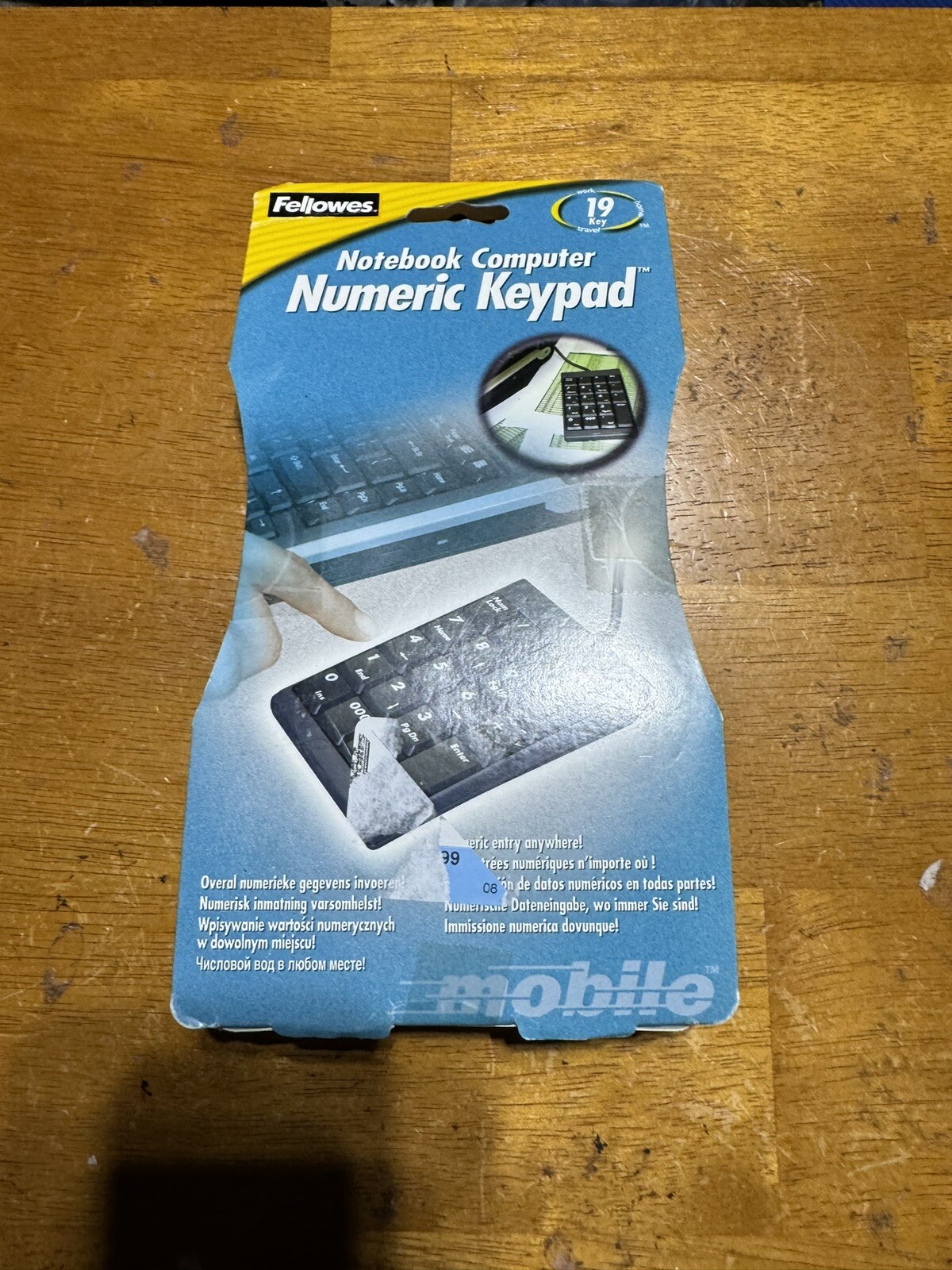 Fellowes 19-Key Notebook Computer Numeric Keypad Number Pad 99193