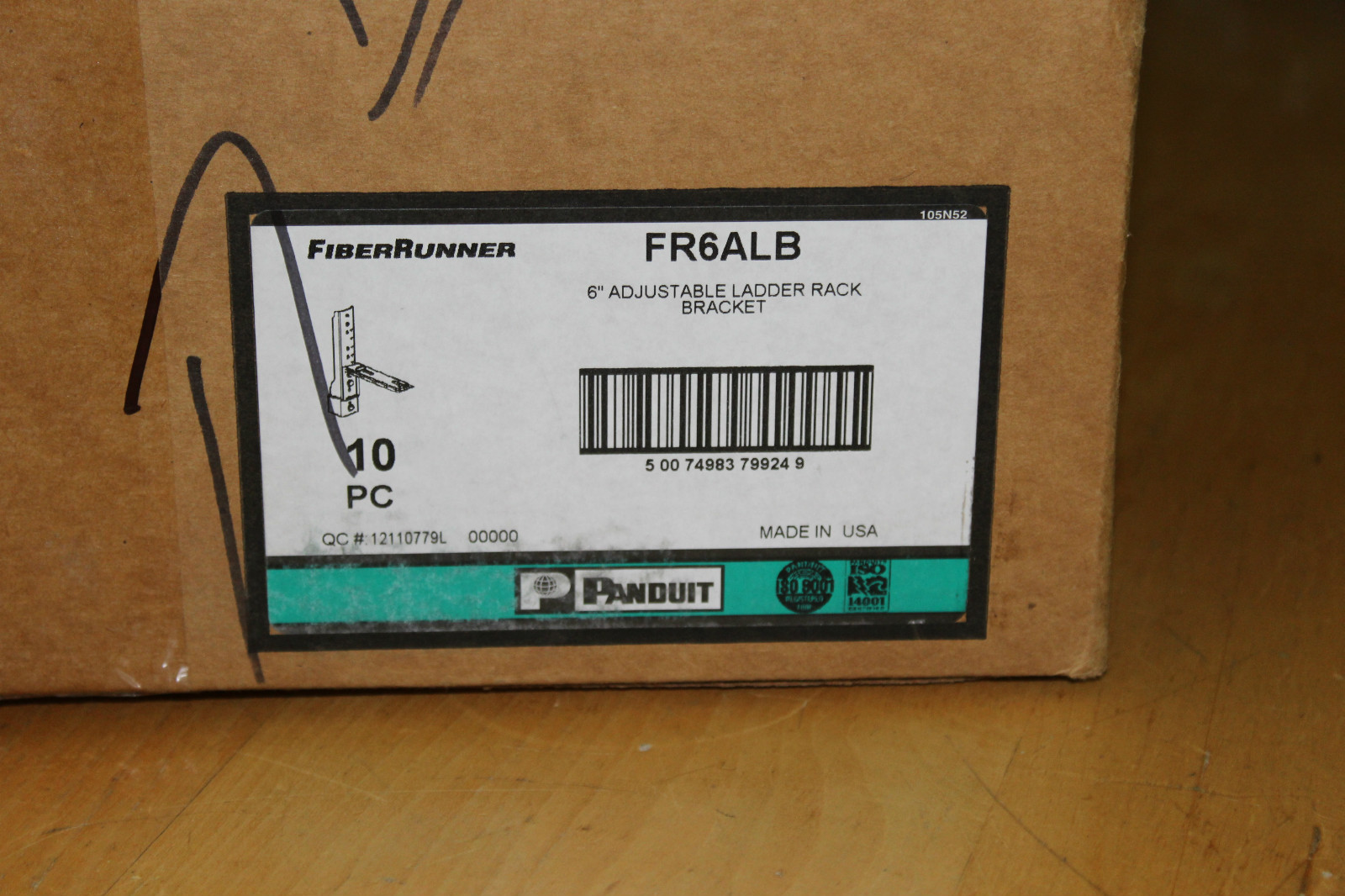 Panduit FiberRunner FR6ALB QuikLock Mounting Bracket (Box of 10 units)