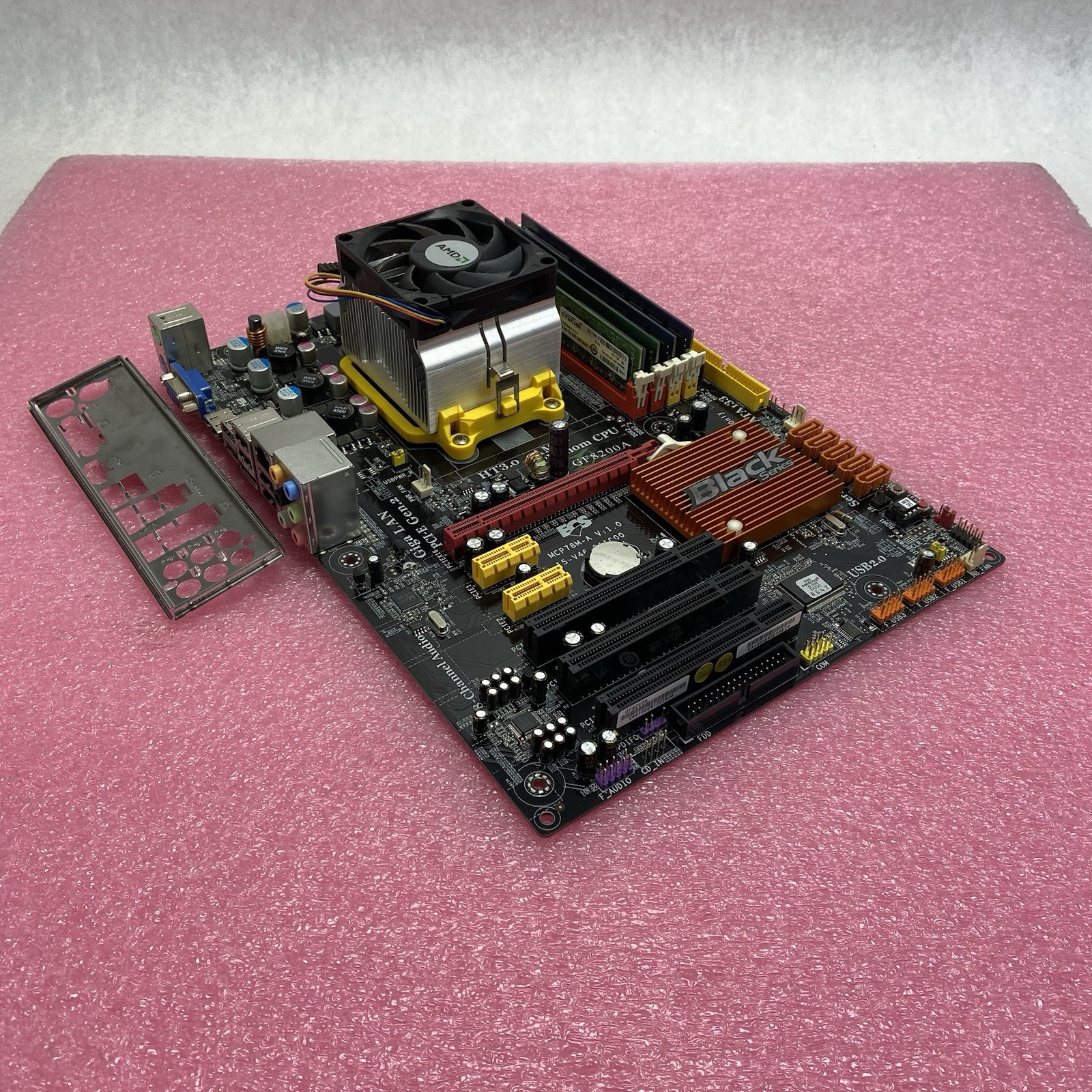 ECS GeForce 8200M-A Motherboard AMD Athlon 64 X2 2.21GHz 8GB RAM w/Shield
