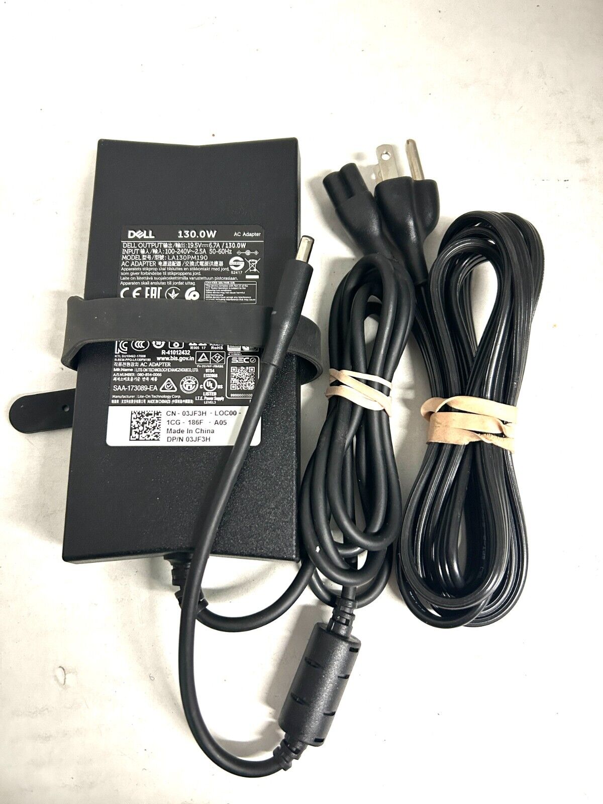 Genuine Dell 130W 19.5V SMALL TIP (4.5mm) AC Adapter Charger for XPS Precision