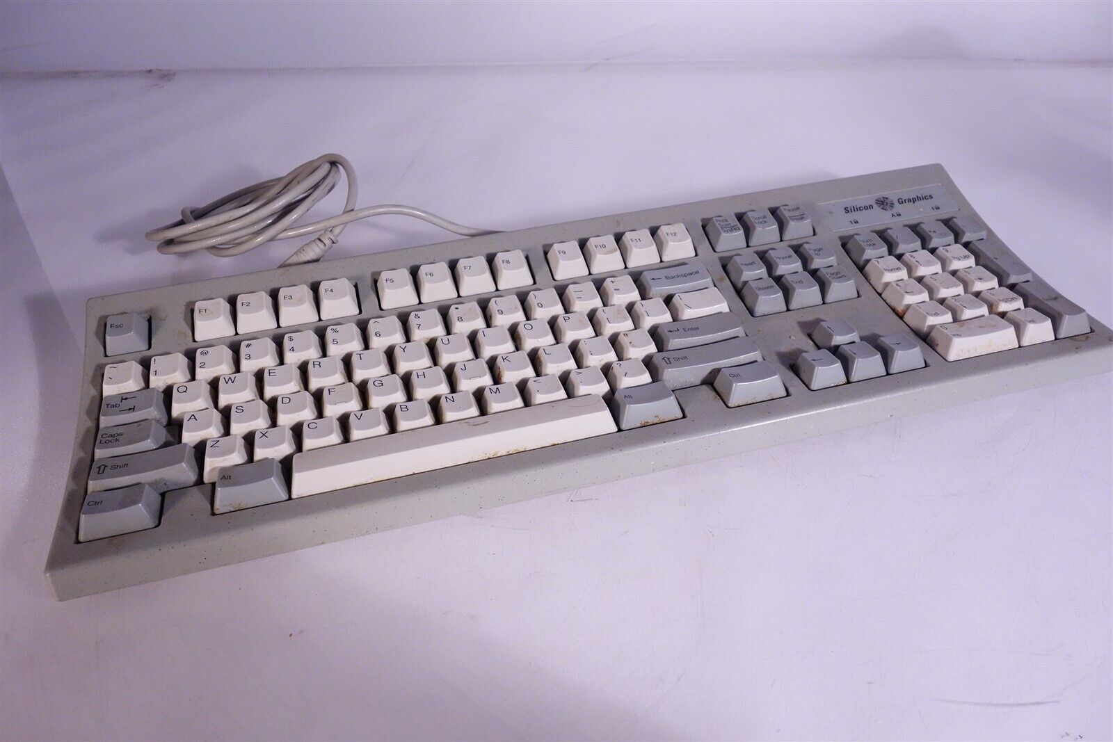 Silicon Graphics SGI Granite Keyboard 062-0002-001 RT6856T PS/2 Tested