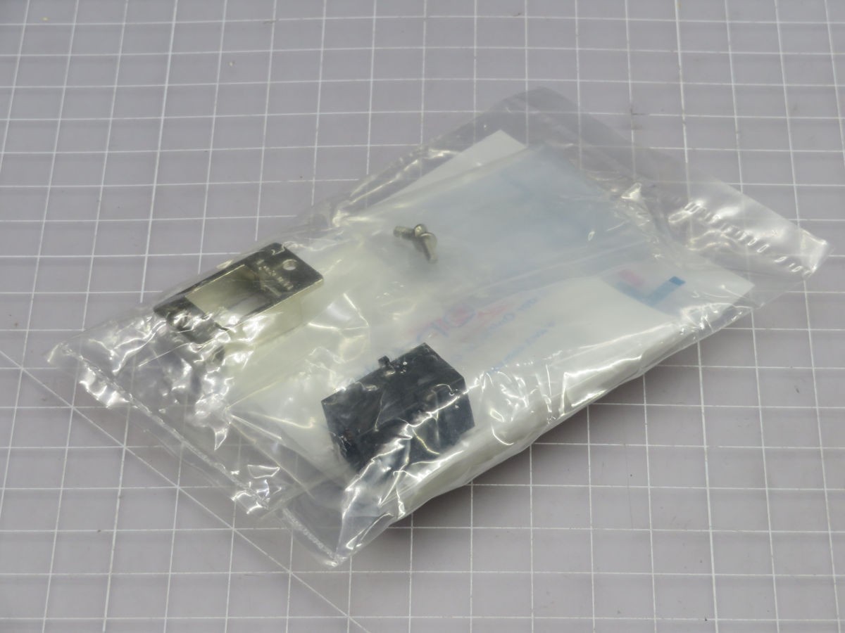 LOT OF 250 L-COM ECF504-C3 MODULAR COUPLER CONNECTOR JACK T257123