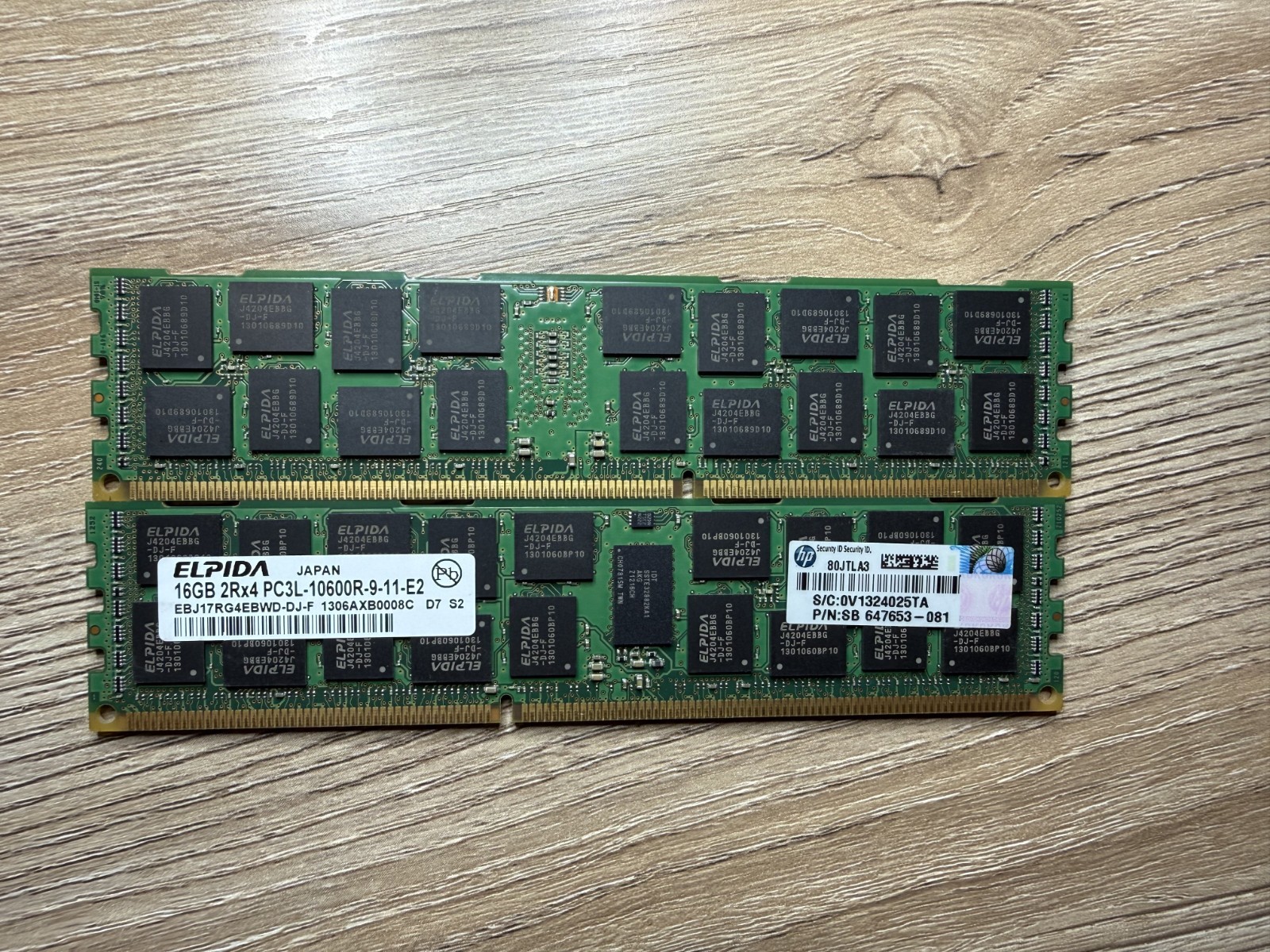 Genuine HP 16GB 2Rx4 PC3L-10600R-9 Kit DDR3 SDRAM - 647653-081