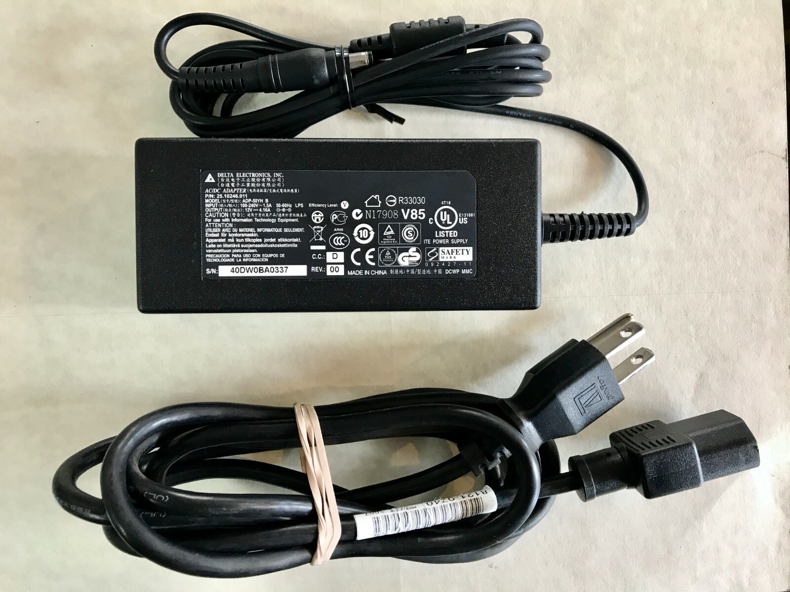 Delta Electronics AC Adapter N17908 V85 12V 4.16A w/ Power Cable