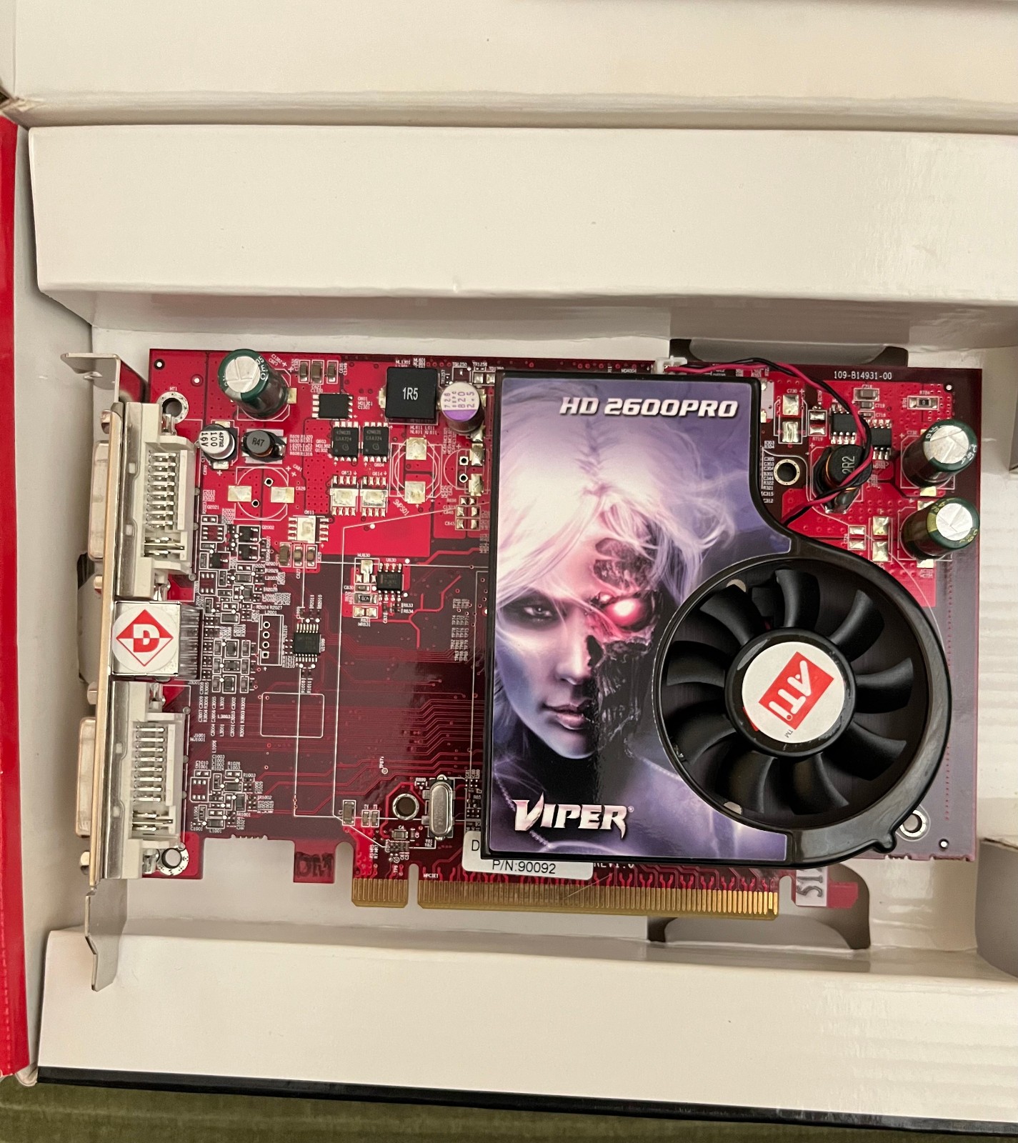 Diamond Viper ATI Radeon HD 2600 PRO 512MB PCIe Boxed Y2K Cyborg Girl Art CIB