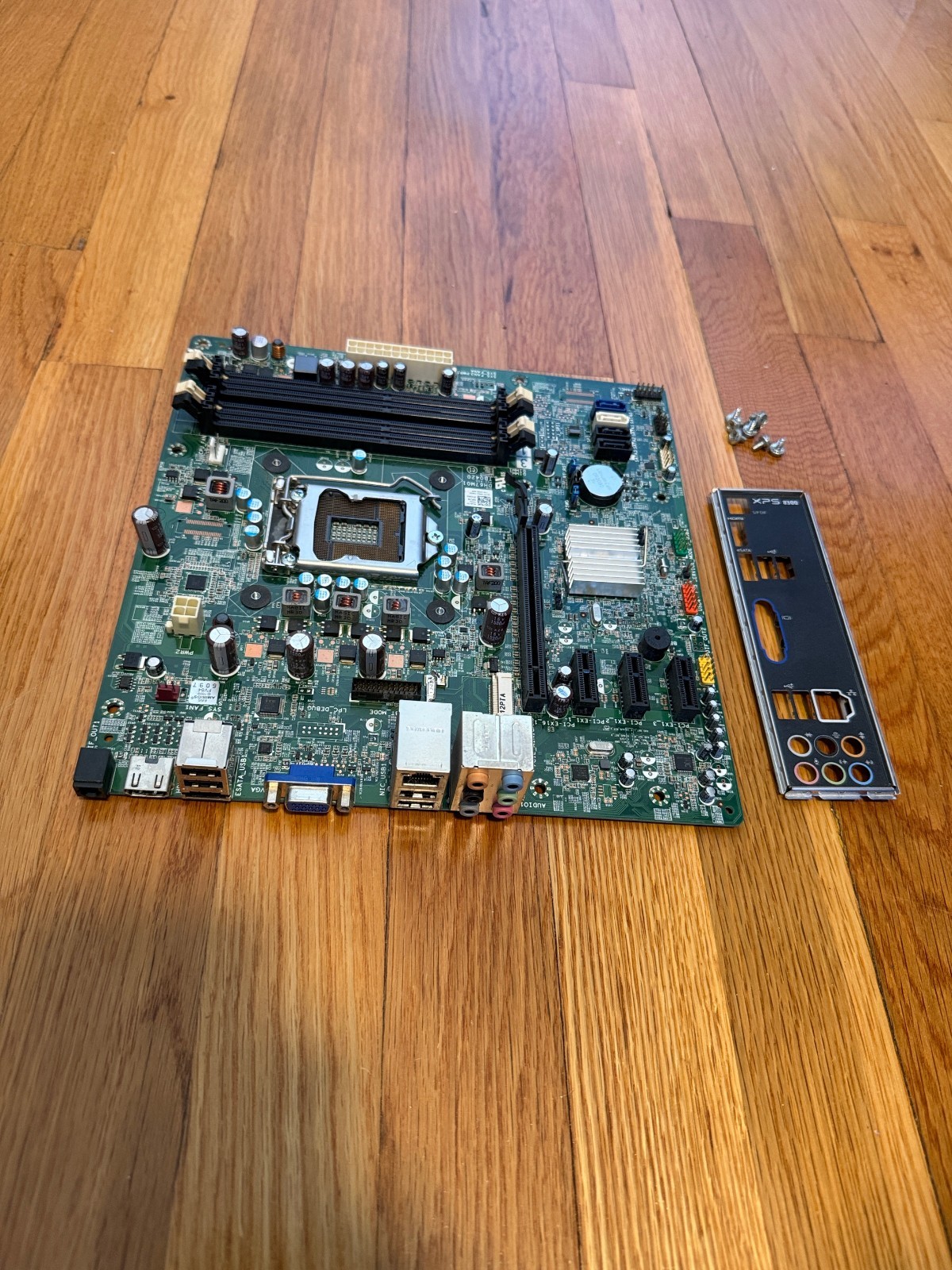 Dell XPS 8300 Vostro 460 Socket LGA1155 Motherboard DH67M01 TB0420 TESTED