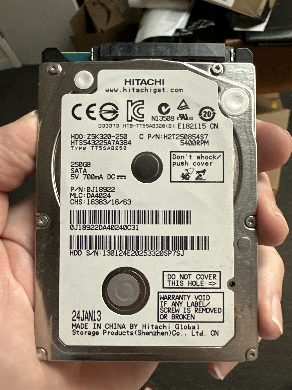 Hitachi Travelstar 5K320 HTS543225L9A300 250GB Internal 5400RPM 2.5"...